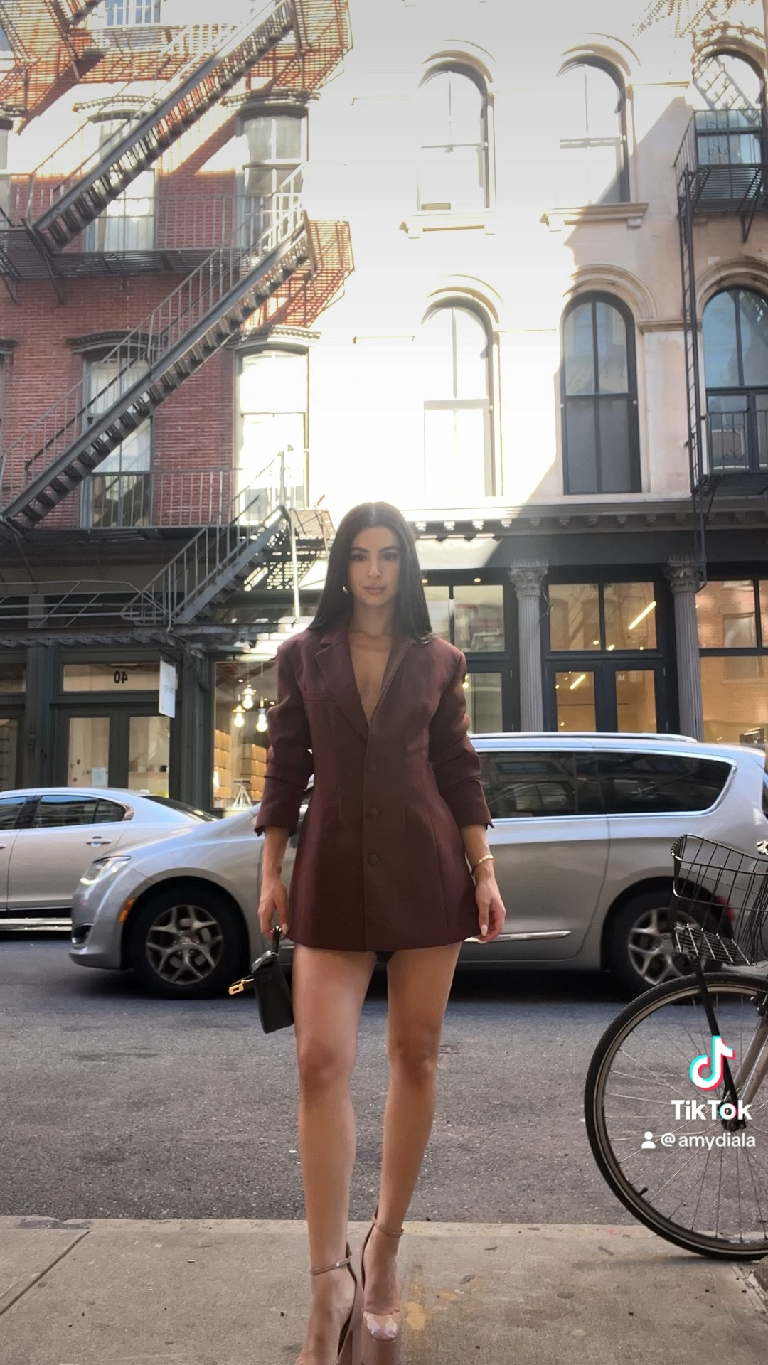 NYFW 2024
Fall transitional outfit
Fall fashion
Blazer dress
Meshki blazer


#LTKSeasonal #LTKNYFW #LTKStyleTip