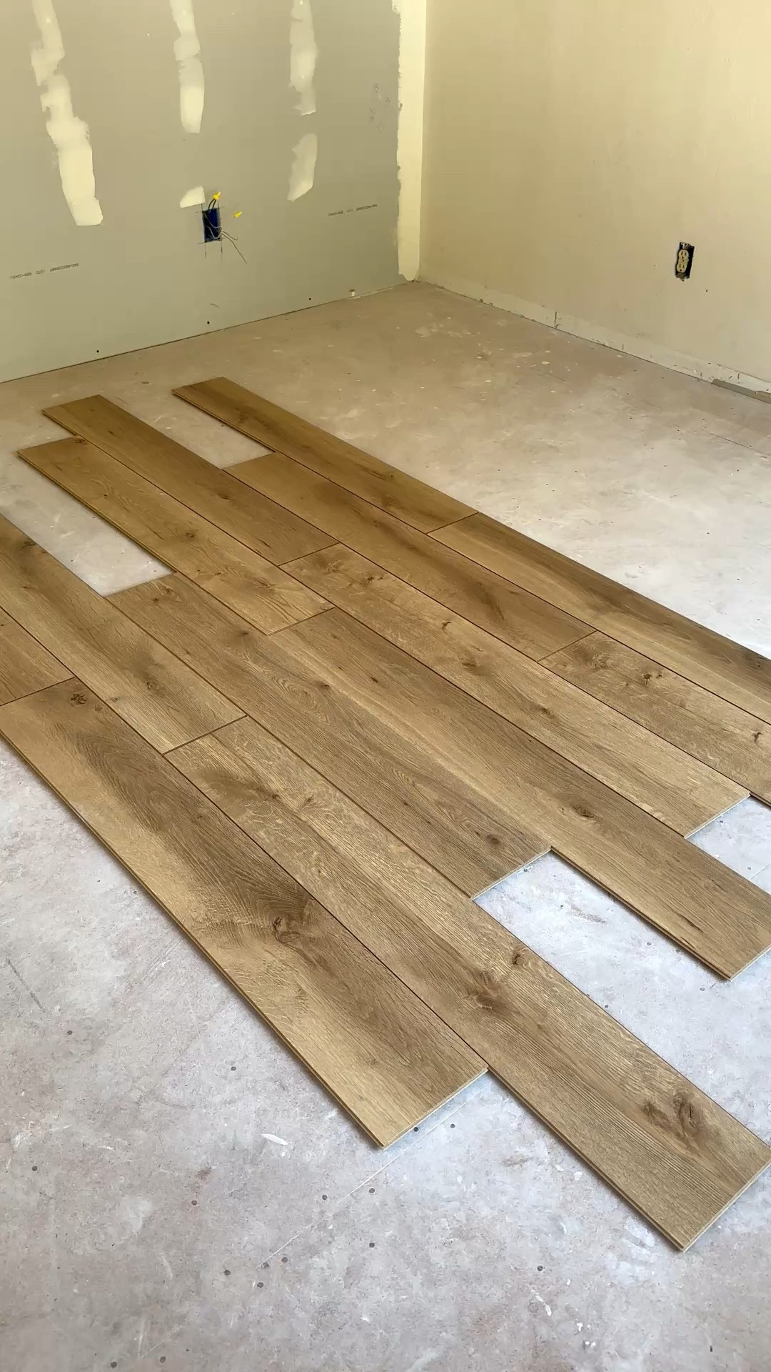 New floors for the Airbnb! The perfect oak style and color! We recommend Pergo to everyone! After remodeling several homes and trying different flooring, Pergo is the best! It’s a waterproof laminate that doesn’t scratch! Perfect for kids and pets. A floor you can enjoy and not worry about damaging!

Oak flooring, oak laminate, oak floors, best flooring, new floors, wood floors look, durable flooring, home remodel, home renovation 

#LTKHome #LTKSaleAlert