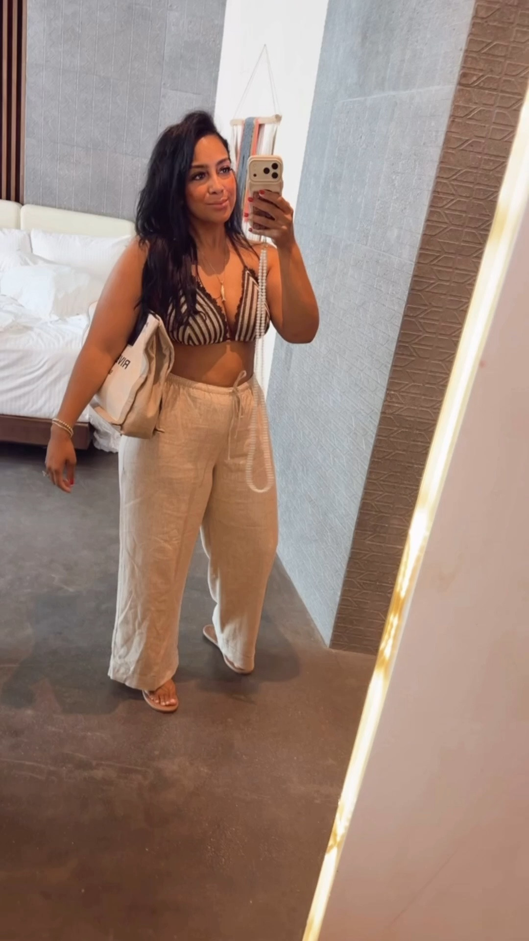 Beach Fit all From Abercrombie 🌴⚡️🥥 #abercrombie #beachwear #swimwear #swimsuit #abercrombieswimsuit

#LTKxAbercrombie #LTKdayinmylife #LTKgrwm