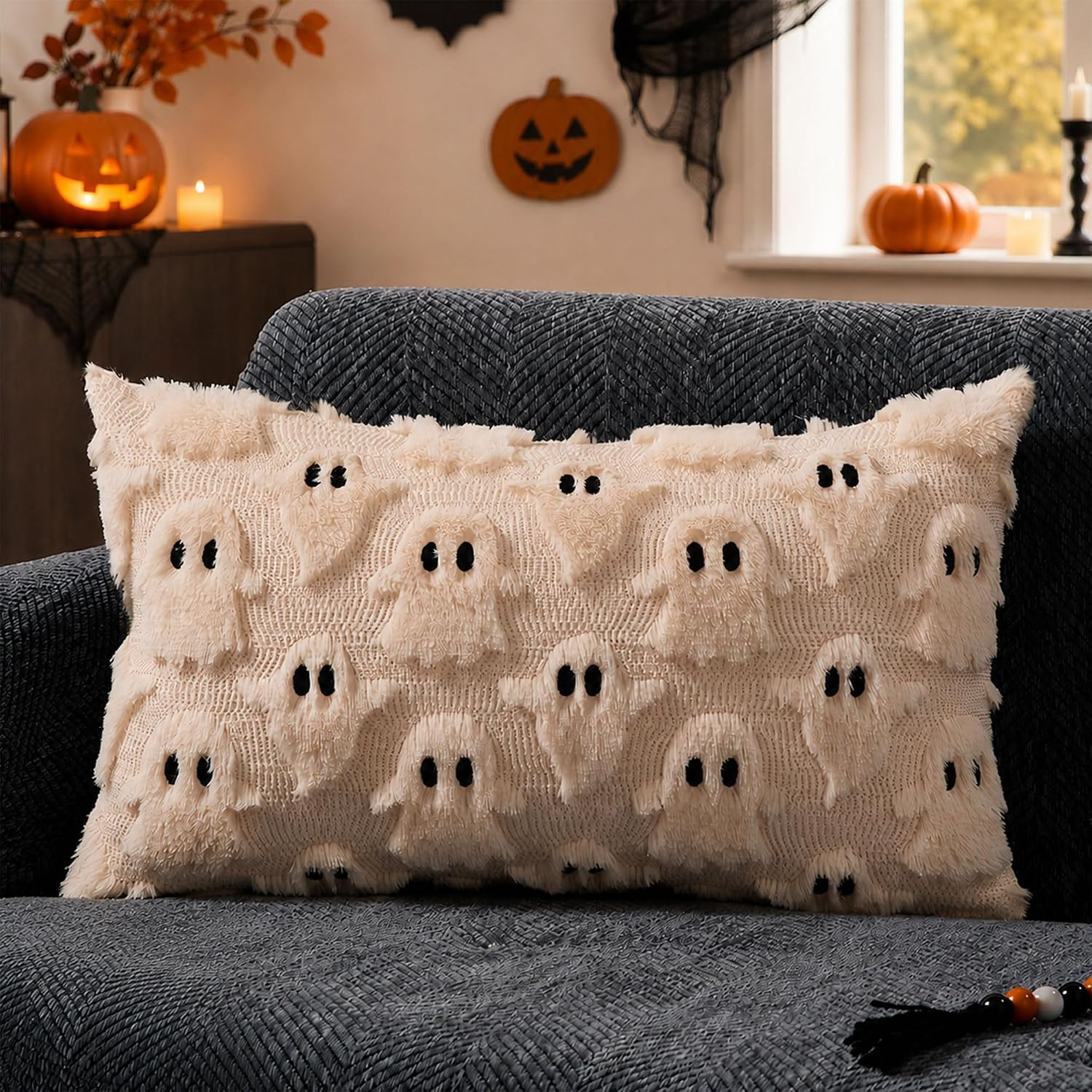 DFXSZ Halloween Pillow Covers 12x20 Beige Ghost Plush Halloween Decor095B12 | Amazon (US)