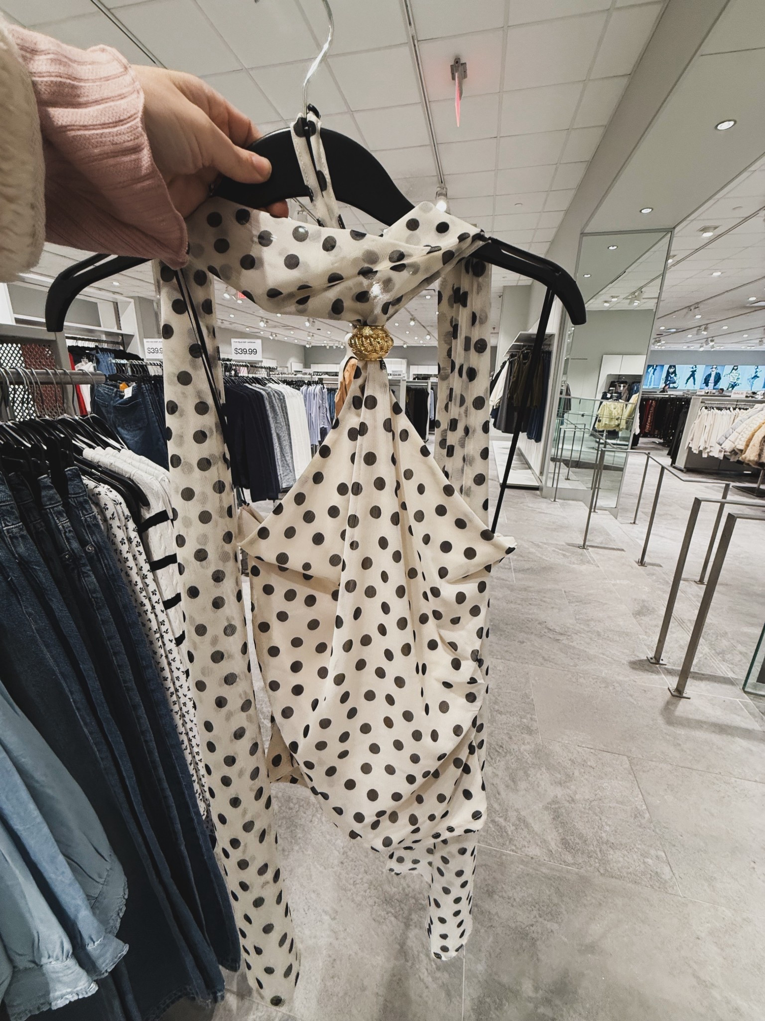 H&M, new arrivals, spring, polka dot, vintage inspired, retro, black and white, 1950’s, neck tie, halter top, ascot

#LTKValentine #LTKOver40