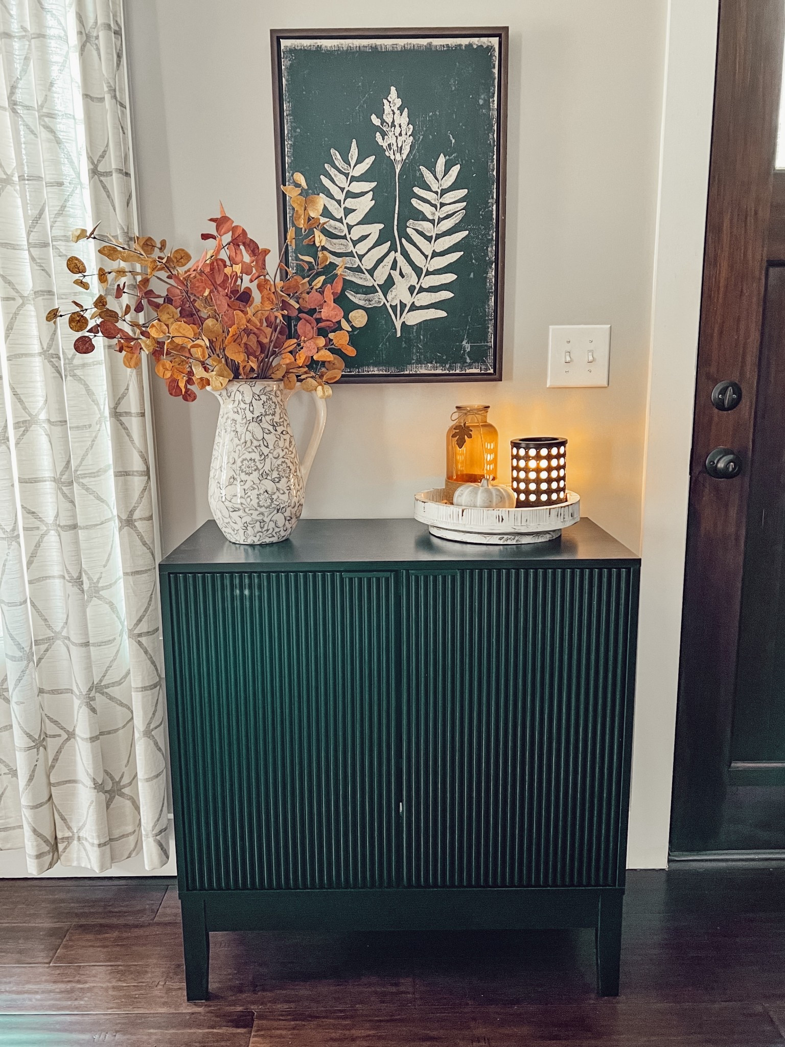 Loving this little entryway cabinet all styled for fall 🍁 

#LTKHome #LTKSeasonal