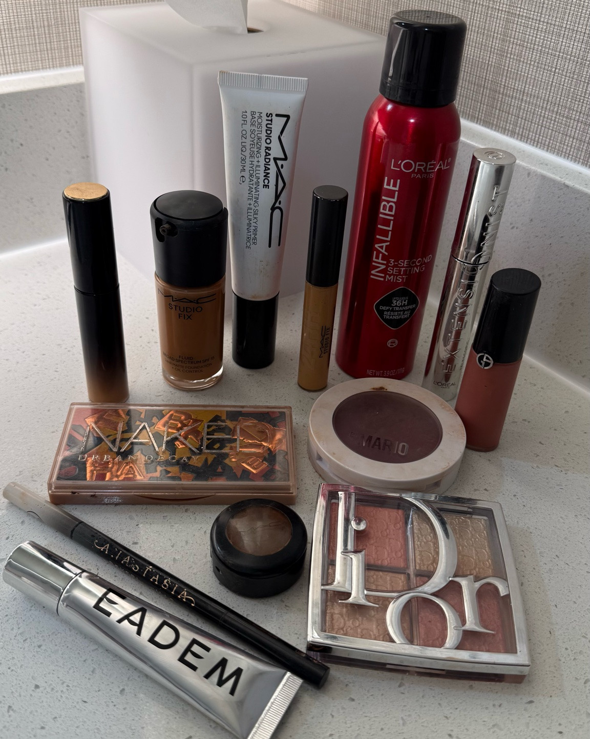 If you have melanated skin and you’ve been looking for makeup that actually lasts, this is the routine I’ve been reaching for every day. These products have survived 10–12 hour filming days, meetings, errands, and everything in between—and my makeup still looks fresh at the end of the day. If you wear makeup for long hours and want a natural, long-lasting finish, these are the products I’d recommend. Everything is linked here for easy shopping the @loreal setting is something not to sleep on, @maccosmetics has been a longtime fav from @macys

#LTKmorningroutine #LTKBeauty