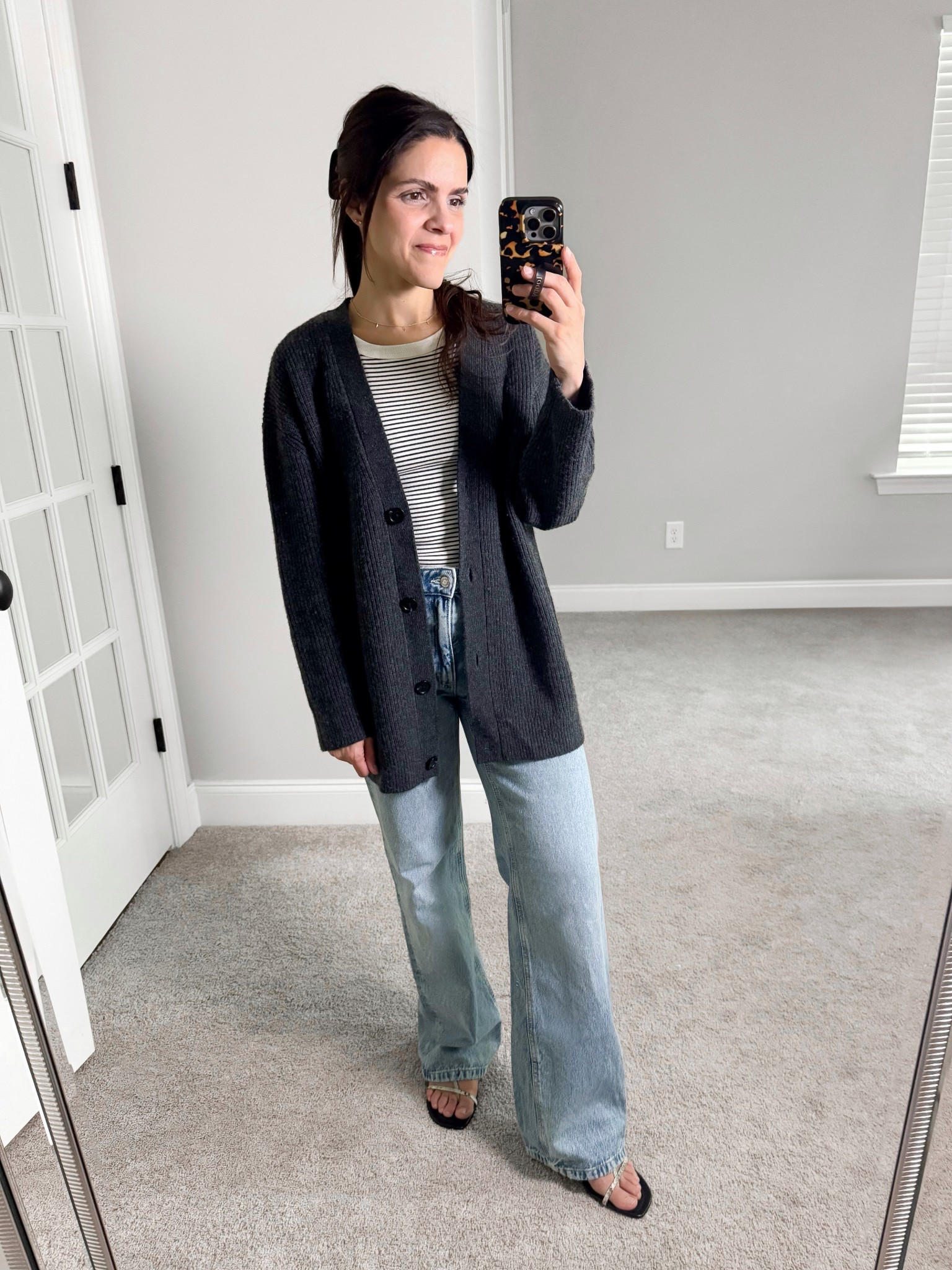 What I wore: Daily look

Quince cardigan: xs
Madewell striped high neck tank: xs
Dynamite Heidi Jean: 25
Madewell sandal: tts 

#LTKStyleTip