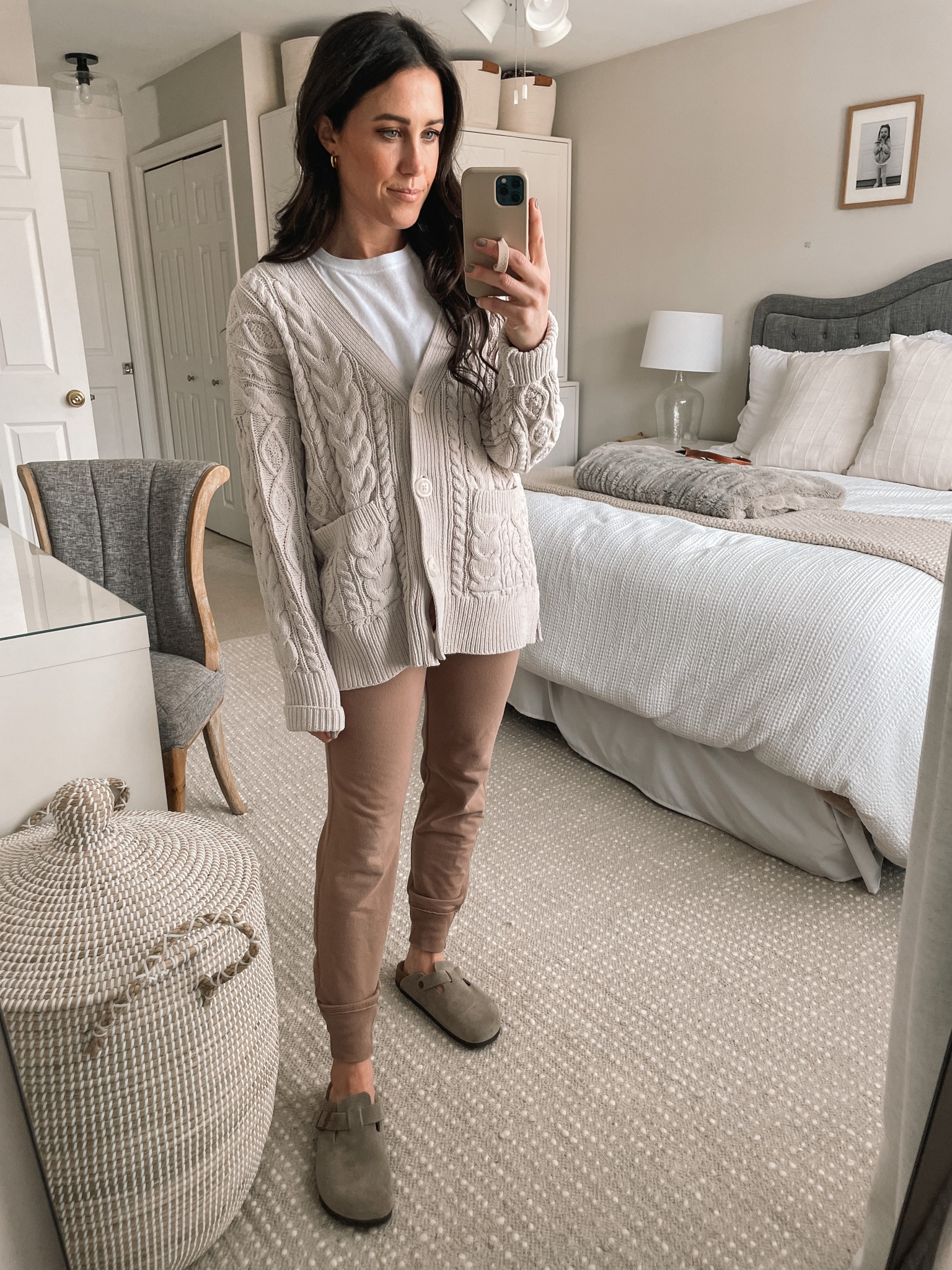 3.26.23
Cable knit cardigan
Birkenstock


#LTKSeasonal #LTKstyletip