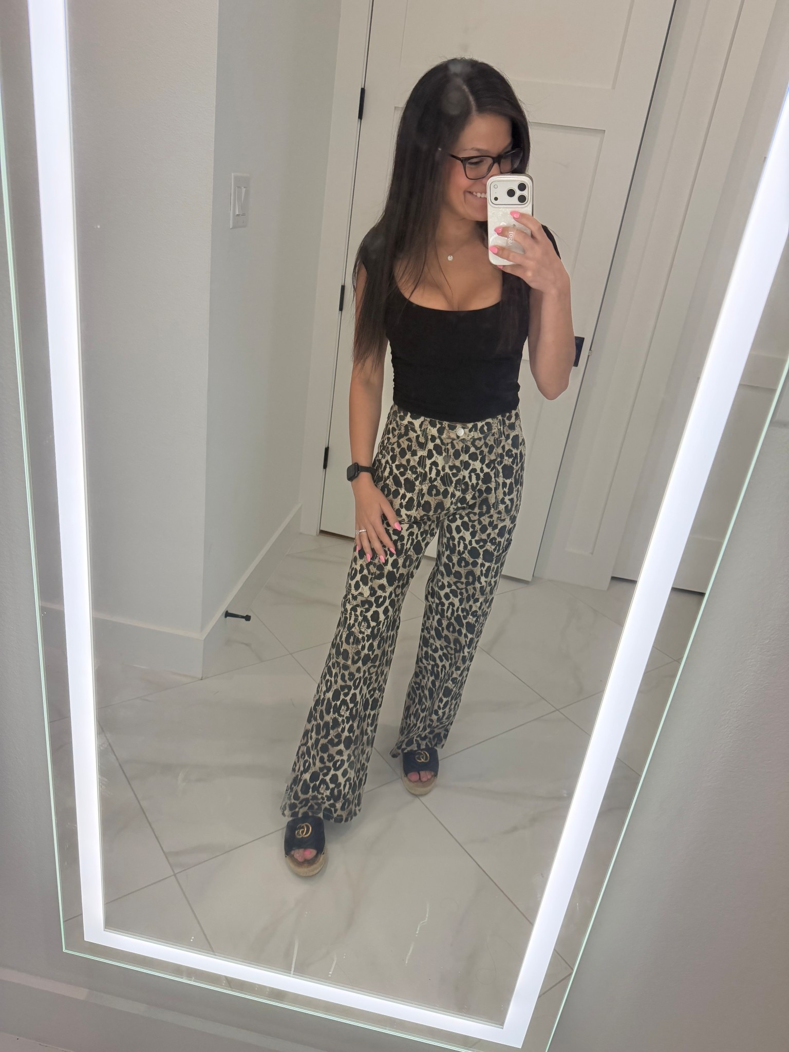 Styled these cheetah pants from Walmart with the cutest backless top from Garage and I’m obsessed. The perfect mix of bold and chic.

The pants make such a statement while the backless top adds that flirty touch — perfect for date nights, concerts, or nights out.

#LTKootd #LTKPetite