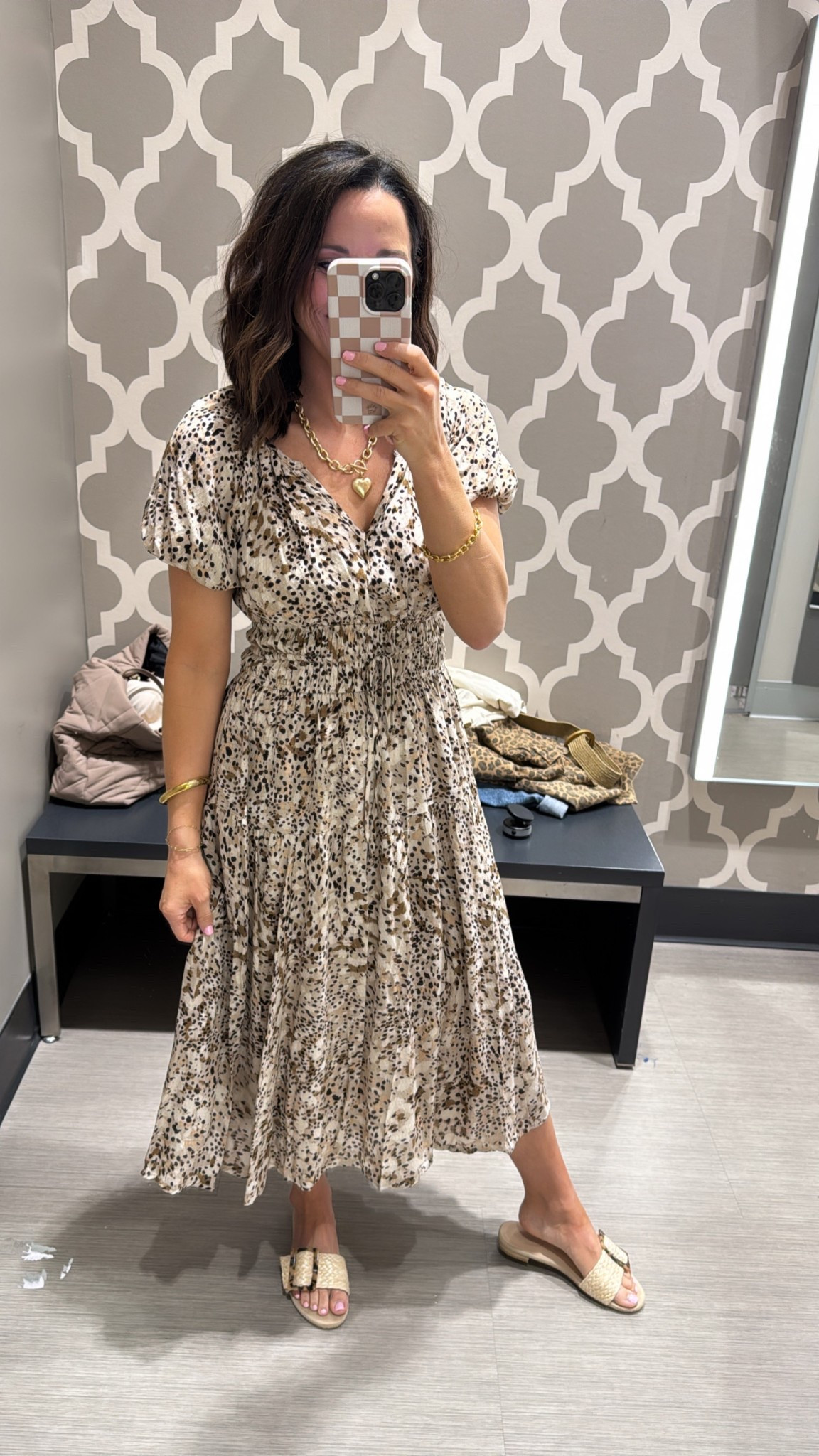 Love how breezy this dress is, ideal for the hotter days.


Spring fashion  spring dress  women's dress  women's look  women's style  casual dress  casual look  casual style  Target



#LTKSeasonal #LTKStyleTip