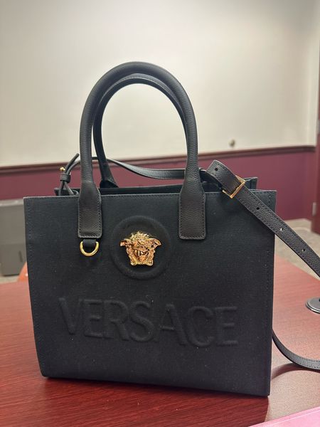 Can’t say enough about a good looking and universal tote bag; and when it’s repping the Medusa and  embossed with “Versace” it’s next level! Bought this one for my birthday last month - from me to me with love. 🖤

#LTKU #LTKitbag