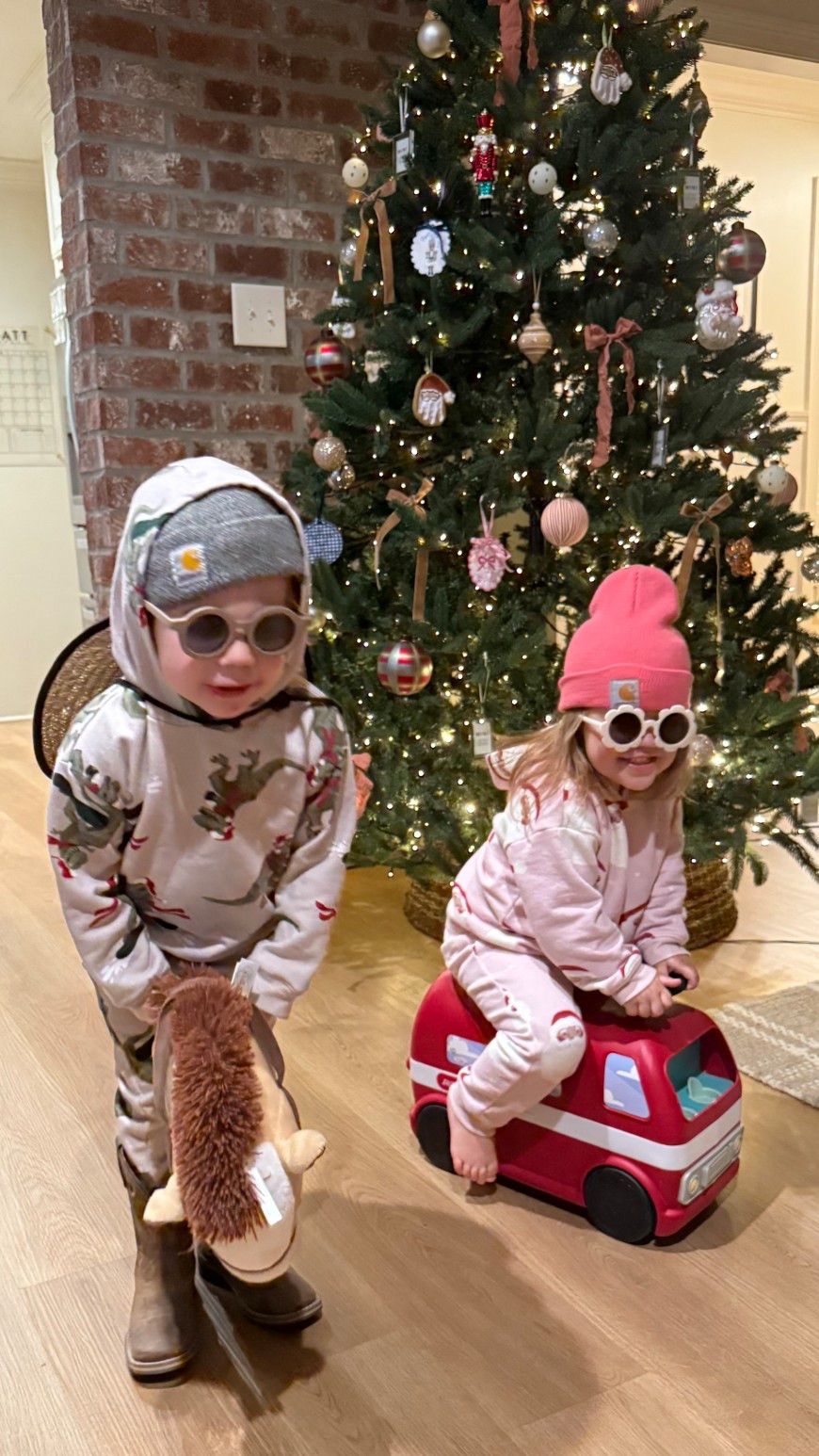 $15 Christmas sets! 

#LTKHoliday #LTKGiftGuide #LTKKids