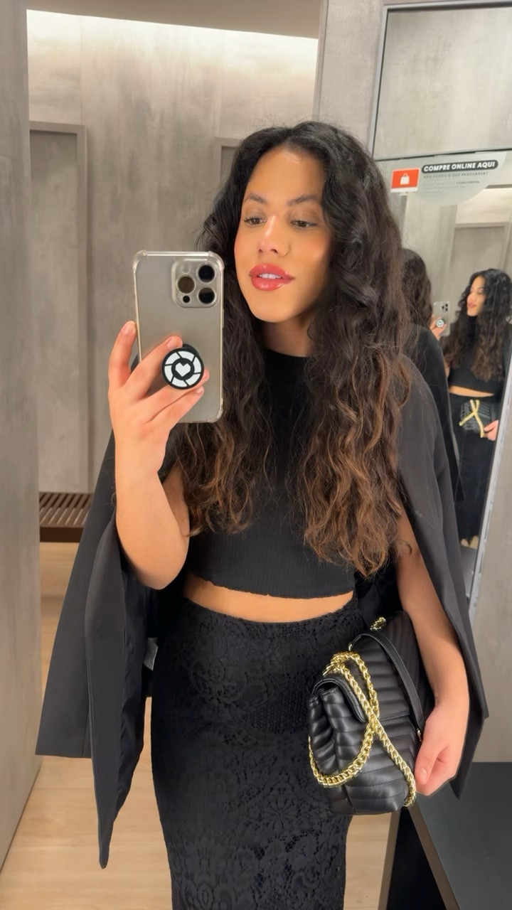 Detalhes desse look maravilhoso que eu super usaria em um date 😮‍💨 CUPOM GABISILVERIO

#LTKbrasil