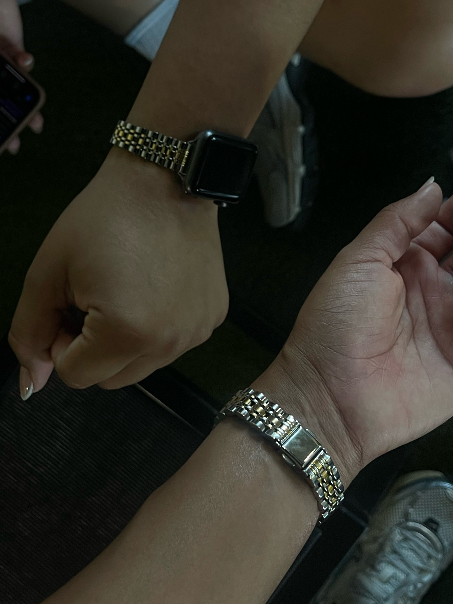Small wrist approved Apple Watch band 

# stainless steel 