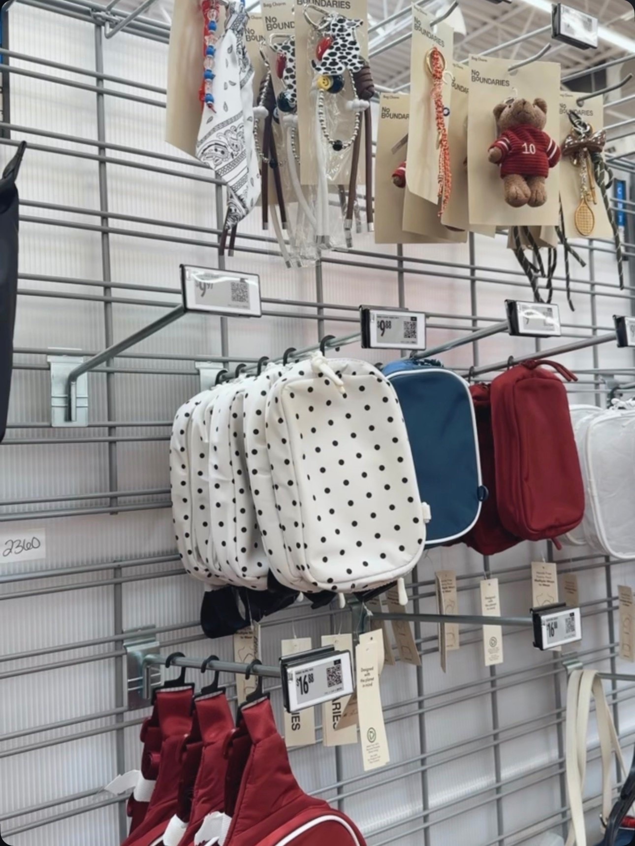 Walmart✨ No Boundaries Women's Hands Free Fanny Pack, Polka Dot

#LTKgrwm #LTKSeasonal #LTKTravel