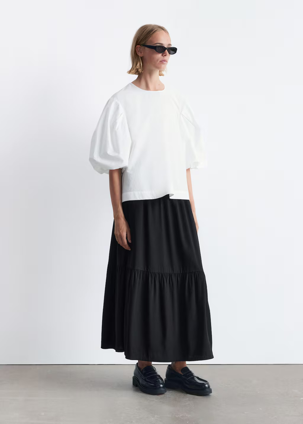 Tiered Midi Skirt - Black - Midi skirts - & Other Stories BE | & Other Stories EU