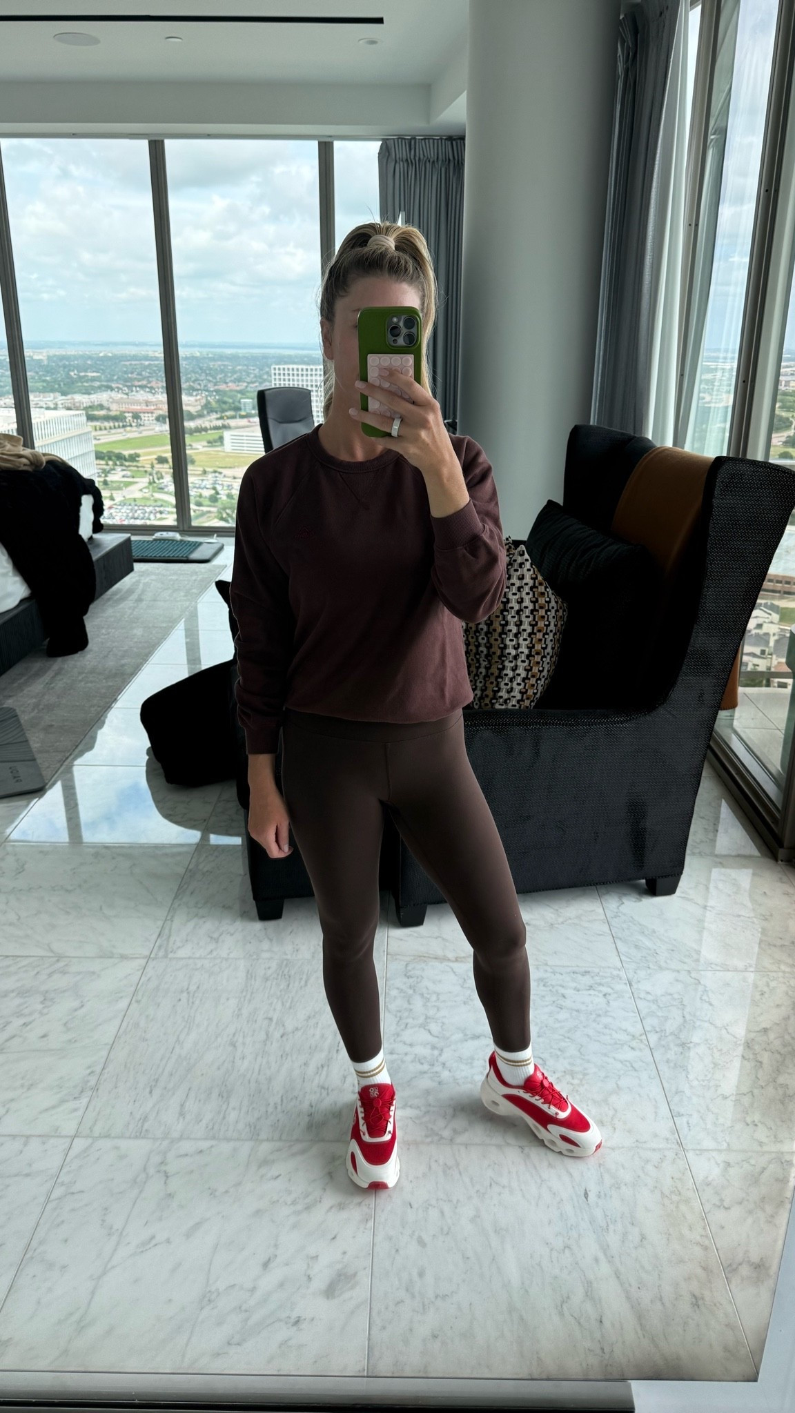 Work out look of the day

#LTKgrwm #LTKootd #LTKfitnessgoals