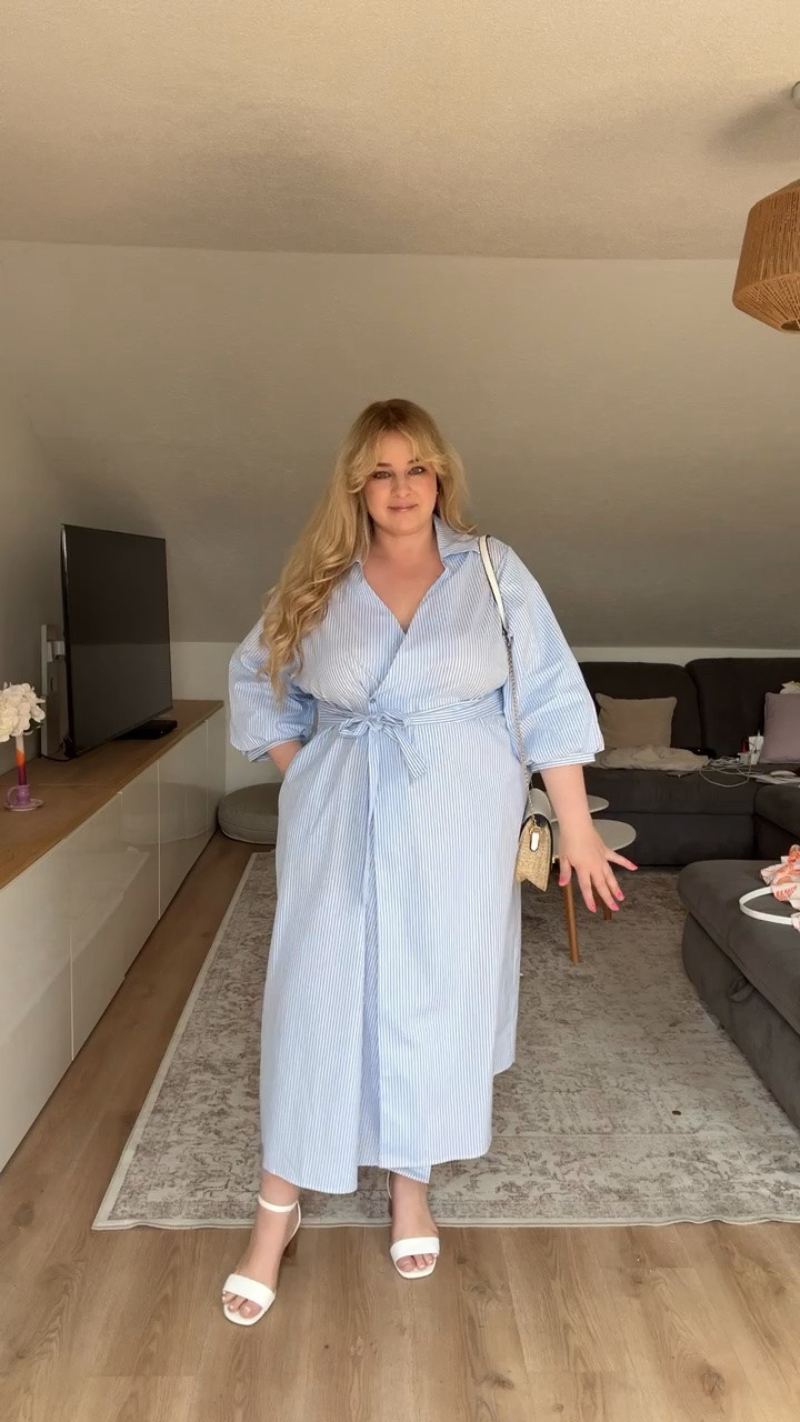 Streifenkleid 💙🤍

#plussizefashion #curvy #kleid #ullapopken

#LTKdeutschland #LTKplussize #LTKkleider