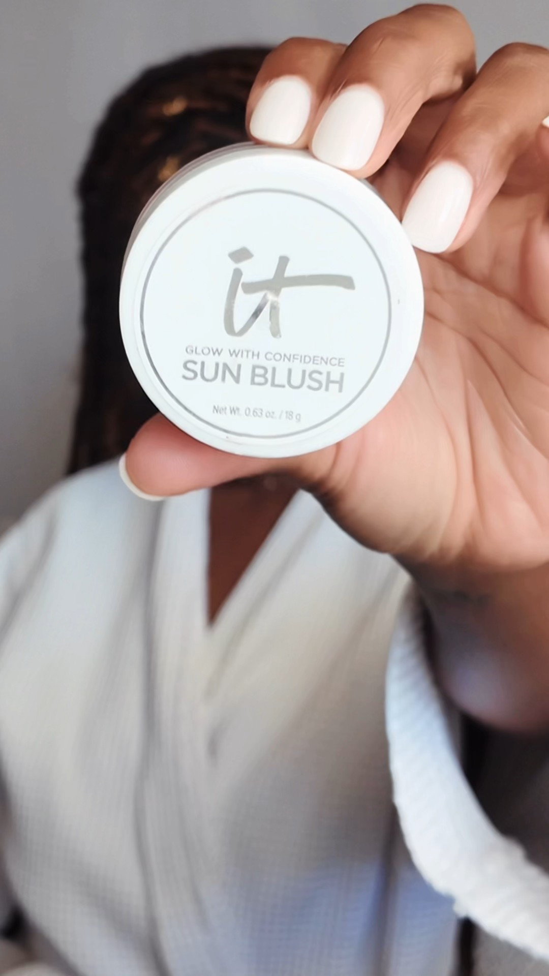 The secret to a sun kissed glow that lasts all day… Sun blush by It Cosmetics is always in my routine

#LTKBeauty