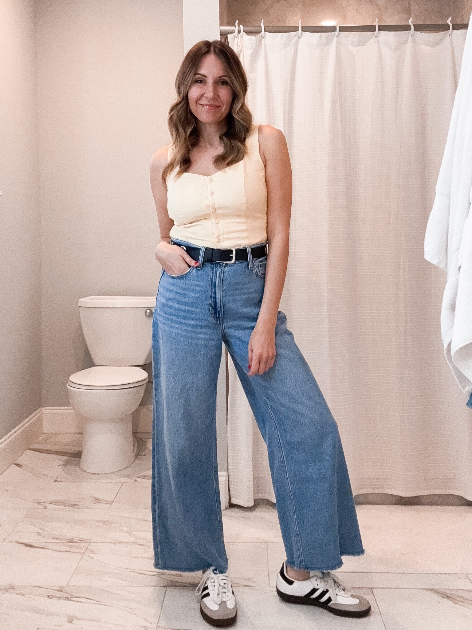 Top - XS
Jeans - TTS


#LTKFindsUnder100 #LTKSeasonal #LTKStyleTip