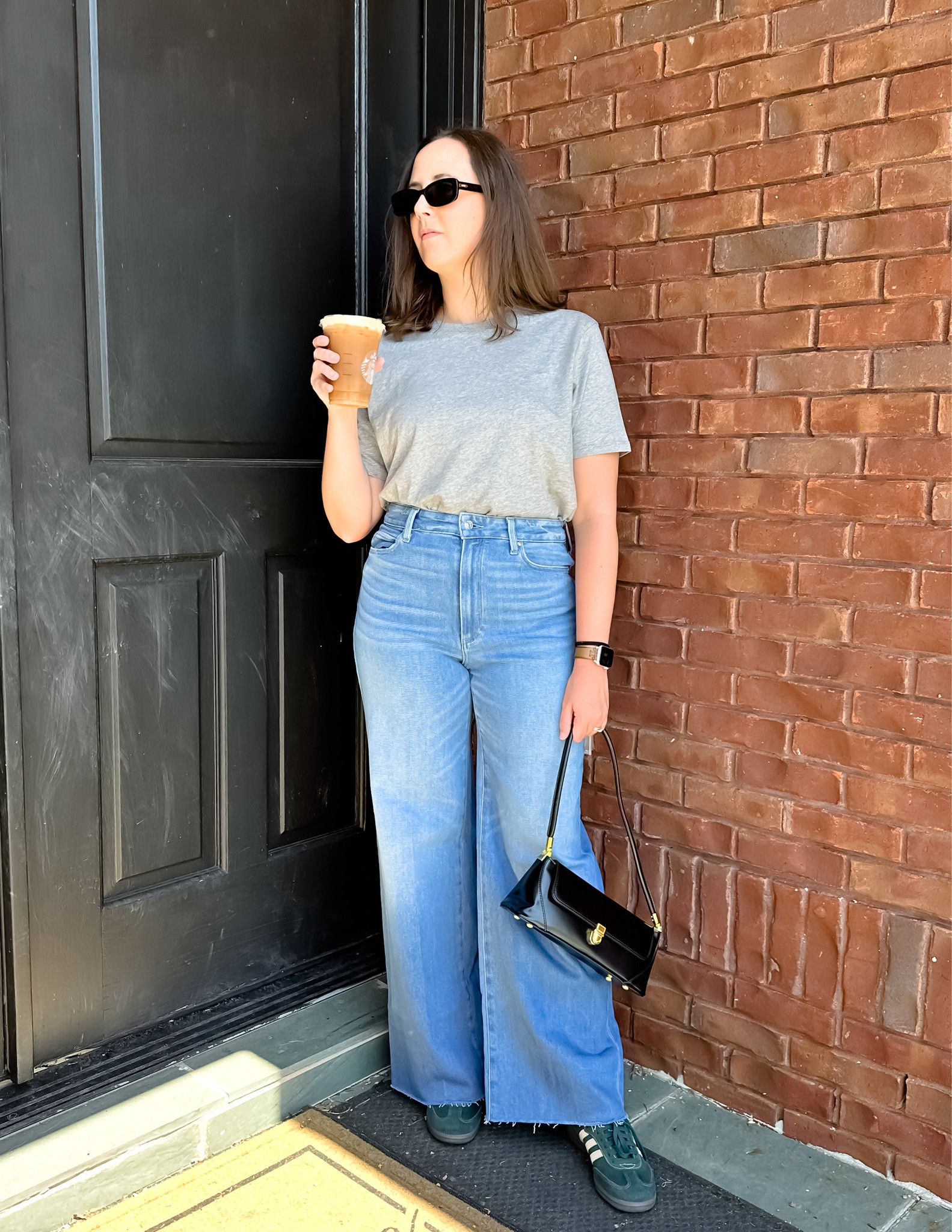 Fall transitional outfit, casual outfit, adidas sambas, amazon finds

#LTKSeasonal #LTKMidsize #LTKBacktoSchool