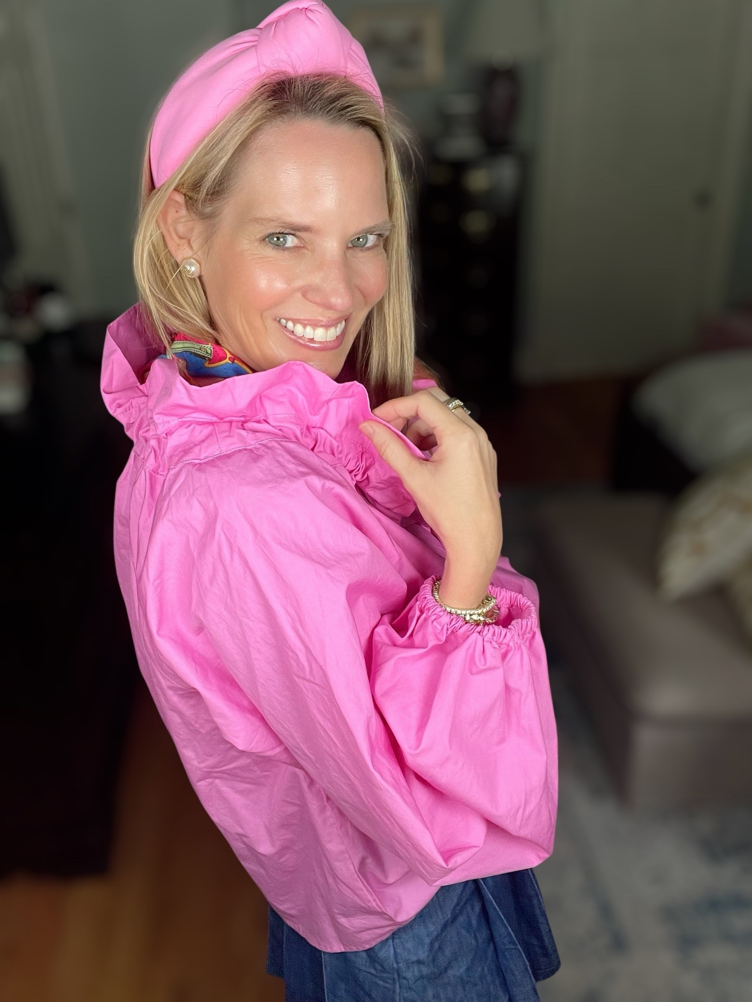🎉 Use code PREPPYREBEL for 10% off my Melinda Maria jewelry! ✨

Feeling fabulous in this bright and playful combo! 💖 This ruffle-neck bow blouse from Free Assembly is 100% cotton and such a fun pop of color in the Tickled Pink shade. I originally ordered a size S but exchanged it for an XS for a better fit in the shoulders. Paired it with this adorable pleated denim mini skirt from Tommy Jeans—wearing a size 2 for a comfy, flattering fit in the Med Benson Wash. 💙

I styled it with my favorite layered scarf necklaces (DIY with twillys!), a pink satin headband, and statement Melinda Maria jewelry—don’t forget to use code PREPPYREBEL for 10% off! 💎

📌 Top: Free Assembly | Color: Tickled Pink | Wearing XS
📌 Skirt: Tommy Jeans | Size 2 | Med Benson Wash
📌 Jewelry: @melindamaria_jewelry | Code: PREPPYREBEL
📌 Headband + scarf necklace: linked similar options 💕

#LTKunder50 #ColorfulStyle #PreppyStyle #LTKFallStyle #MelindaMaria #FreeAssemblyStyle #TommyJeans #PinkAndDenim #LTKStyle #PreppyRebel #ScarfNecklace #LTKDIY


#LTKOver40 #LTKFindsUnder50 #LTKFindsUnder100

#LTKFindsUnder50 #LTKPetite #LTKFindsUnder100