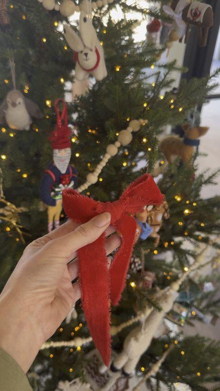 Adding a lot of red to my tree this year and I’m loving a bunch of bows and velvet ribbons 