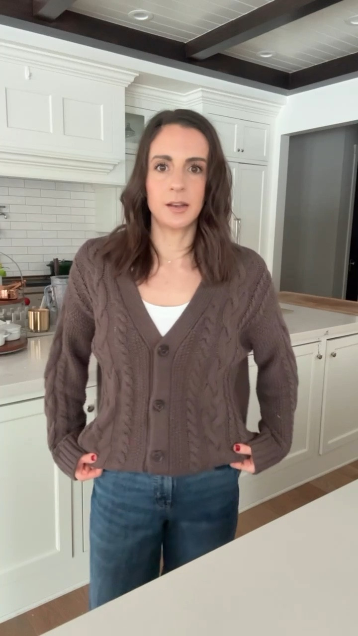 Sharing my oversized sweater! Comes in 6 other colors as well. Great quality and so cozy!

#LTKSeasonal #LTKStyleTip #LTKFindsUnder100