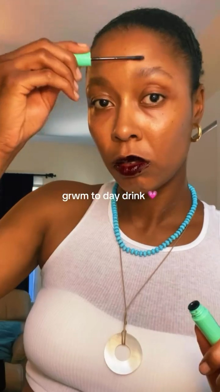 this is who tf i am! 🥂🧨 follow for more clean glam content! (all 🔗s are shared on my LTK in b10 🤍)

#drdennisgross #skinroutine lipgloss, lip combo, lip liner, lipstick, clean beauty, winter makeup, natural makeupp #ltkparties #ltkbeauty #ltkstyletip winter makeup look, natural winter makeup, natural makeup tutorial, winter makeup tutorial #mac #maccosmetics #alixearle #braxtonbarrios #clinique #moisturizer #acne