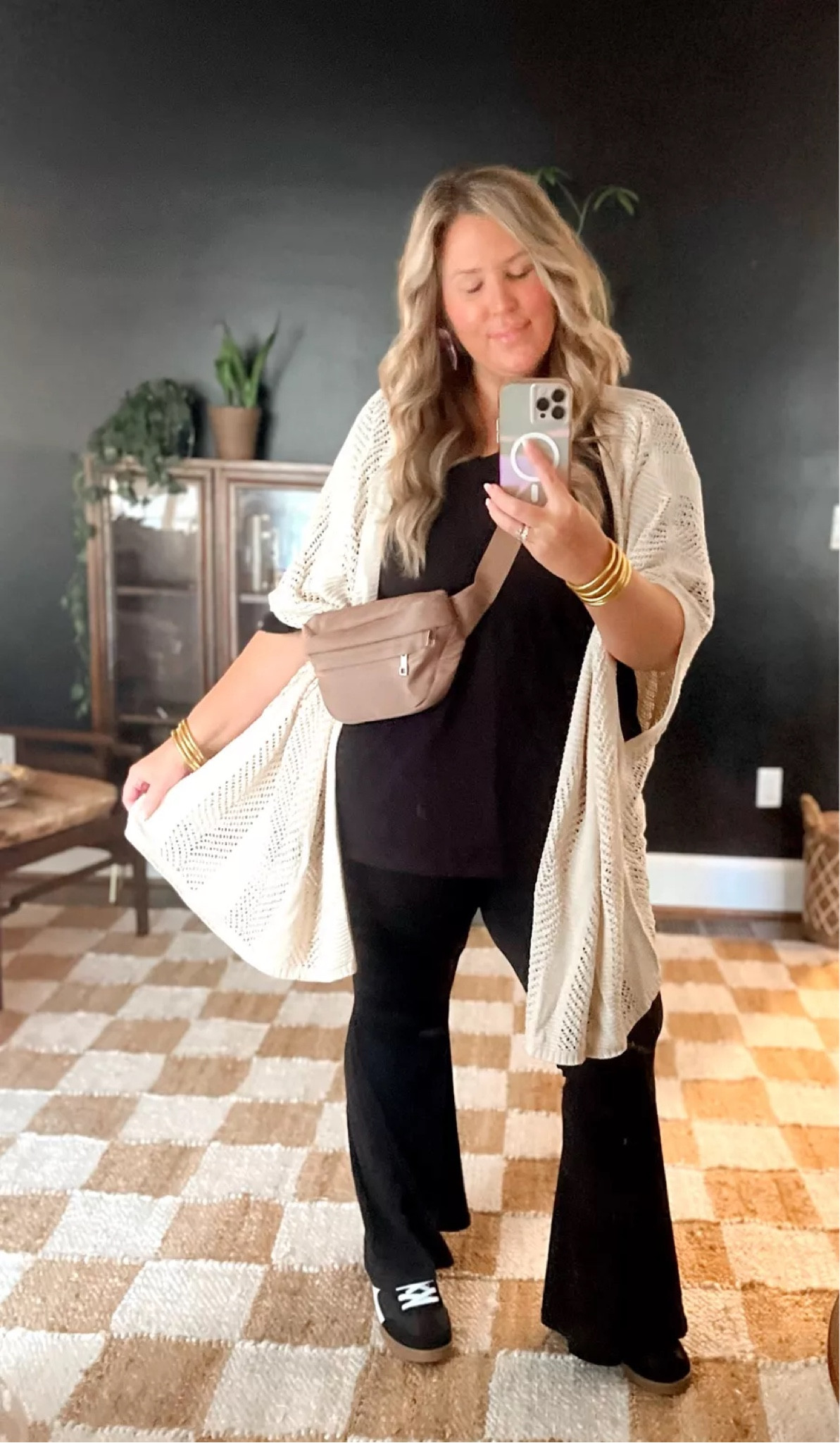 Love this outfit from Aerie for a comfy casual look! American Eagle + Aerie are having their fall sale with 25-70% off almost everything! Plus stackable code AFKATHLEEN on top of the sale!!!


Plus size outfit, plus size finds, aerie finds, fall fashion, fall outfit inspo, comfy casual, everyday style

#LTKSaleAlert #LTKPlusSize