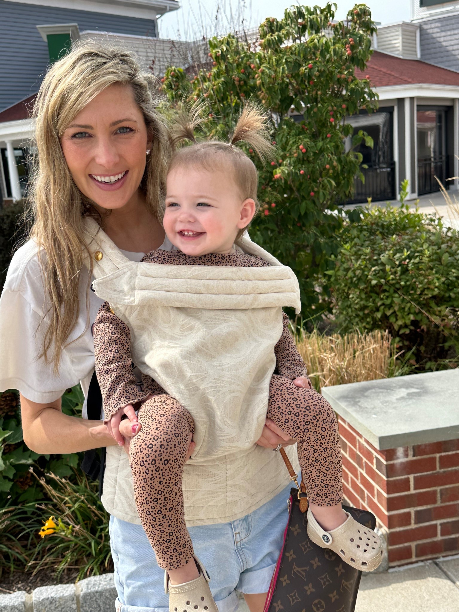 Baby wearing was a necessity for me as a mom of two little girls. Sharing my absolute favorite baby carrier!

• Comfortable for mom and baby
• Easy to put on and take off by yourself
• Baby’s weight is evenly balanced
• Variety of colors, patterns, and textures

#LTKBaby #LTKKids #LTKFamily
