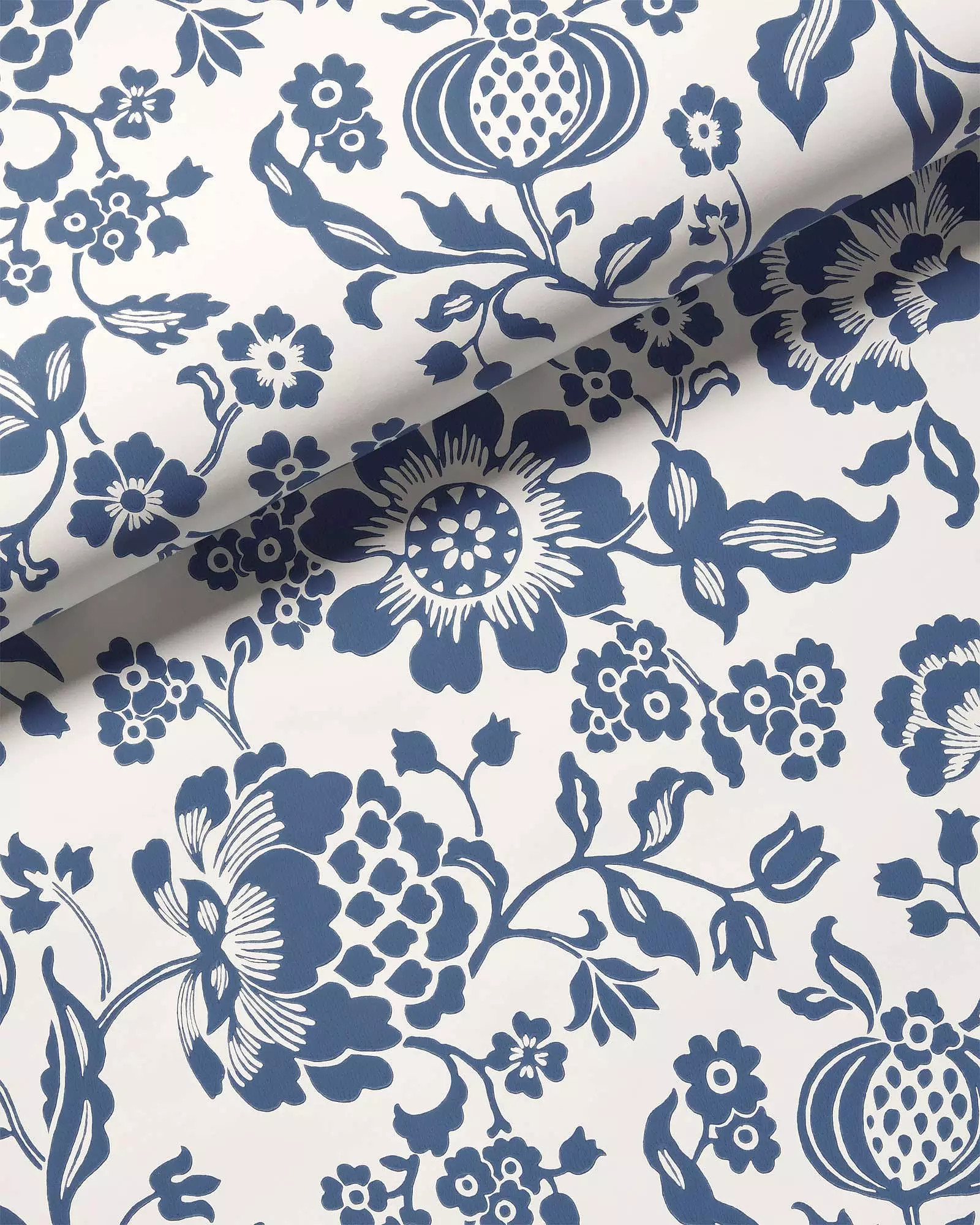 Claremont Wallpaper | Serena and Lily