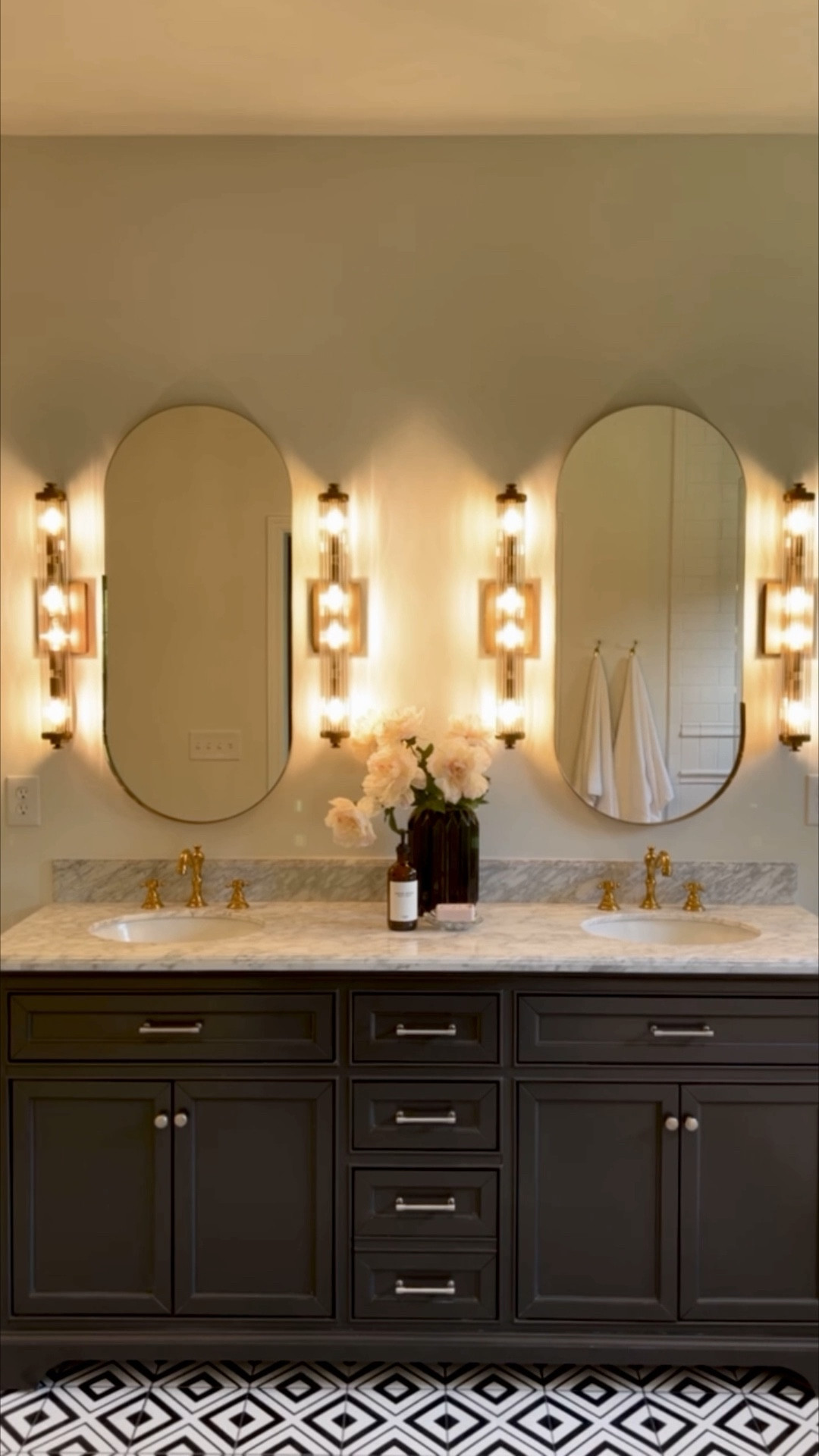 You all are loving this bathroom design — soft light, warm brass, and timeless details. Everything’s linked so you can recreate the look. 

#LTKSaleAlert #LTKSeasonal #LTKHome