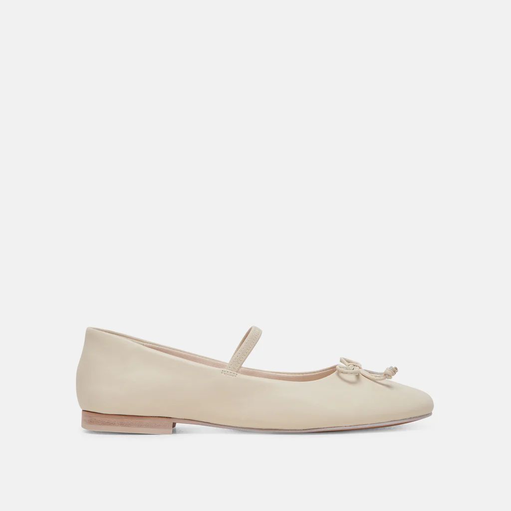 Carin Ballet Flats | DolceVita.com