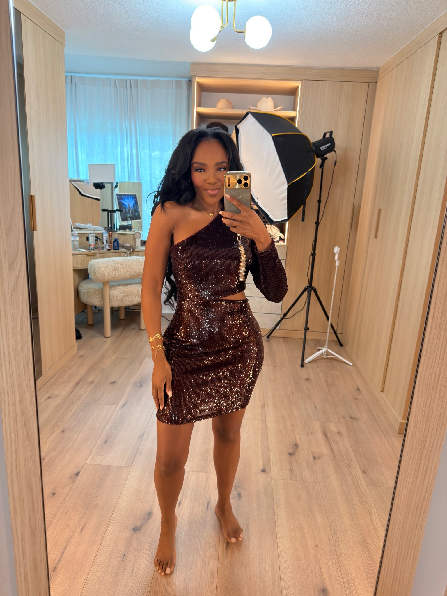 Holiday sparkle done right with @express ✨ This rich burgundy sequin dress is giving sleek, confident, and festive energy. The one-shoulder top paired with the matching skirt creates a flattering, polished silhouette that catches the light from every angle.

Perfect for cocktail parties, holiday celebrations, date nights, or a dressy night out.

📏 Sizing: Small (top & skirt)
Height — 5’4” | 138 lbs | Bust — 34D | Waist — 27” | Hips — 40”

sequin holiday outfit, burgundy party look, chic winter event style, matching sequin set, glam evening outfit inspiration

✨ Everything linked below for easy shopping

Follow me on Instagram and YouTube @kirasfashionfinds

#LTKootd #LTKHoliday #LTKPetite