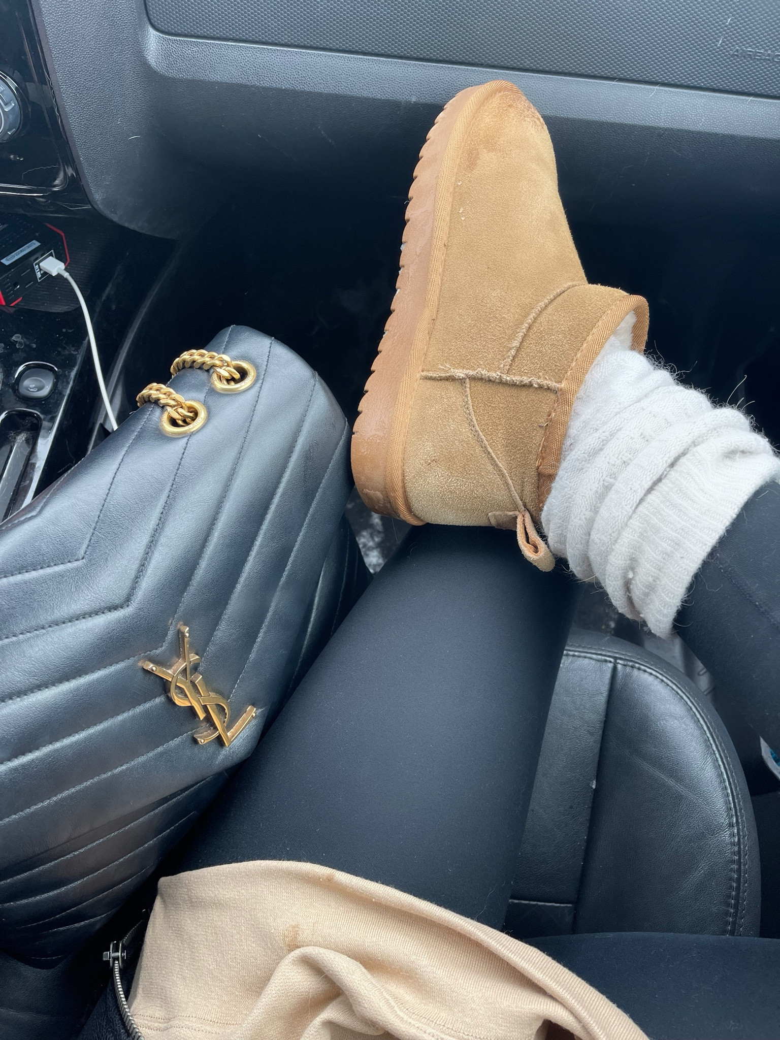 Ultra mini Ugg look alikes dupes - they run true to size. I’m normally a 7 and got a 7! 

Ugg mini, Ugg boots, mini Uggs, Amazon Uggs, cushionaire uggs, shoes 

#LTKstyletip #LTKshoecrush #LTKunder100