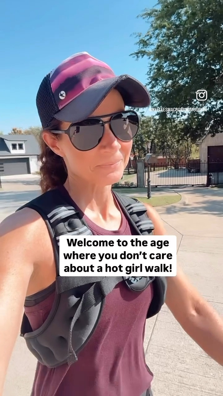 Welcome to midlife ❤️ — it’s actually a great place to be! As we become more mindful of how we treat our bodies, this weighted vest offers so many benefits:

	•Supports bone health
        •Increases strength and endurance
	•Improves posture and core stability
	•Boosts calorie burn during walks
	•Enhances bone density and joint health
	•Helps improve overall balance and coordination



#LTKWatchNow #LTKActive #LTKOver40