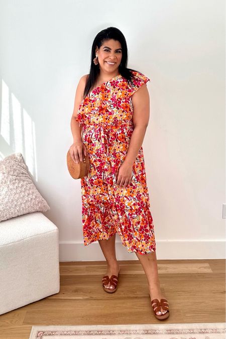 Midsize Vacation Outfit from Amazon ☁️✨☀️ this floral dress is the perfect tropical dress for any beachy vacation 

Dress- size XL




#LTKfindsunder50 #LTKmidsize #LTKSeasonal