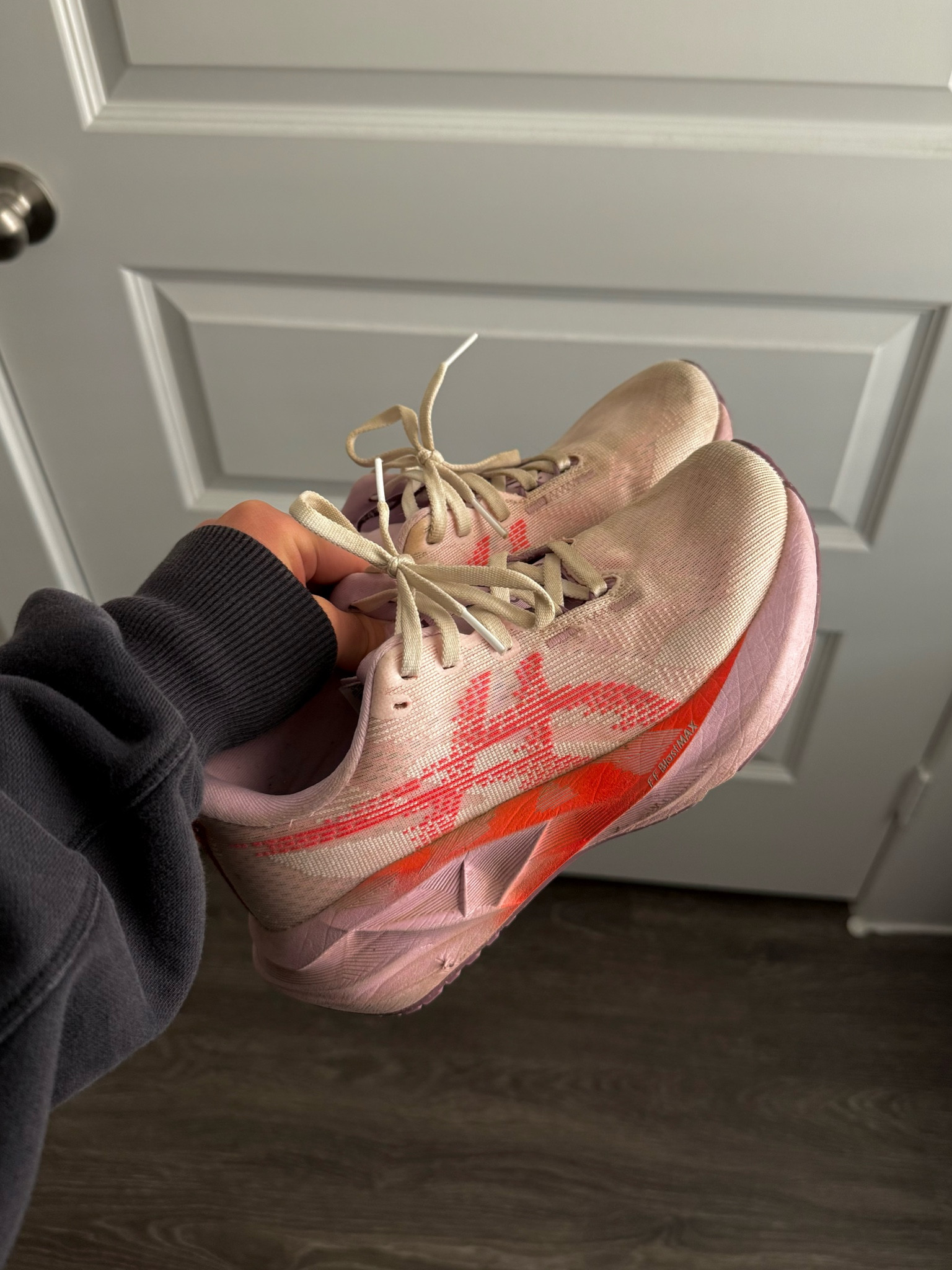 Fav running shoes ever💗👟❣️

#LTKMostLoved #LTKActive #LTKFitness