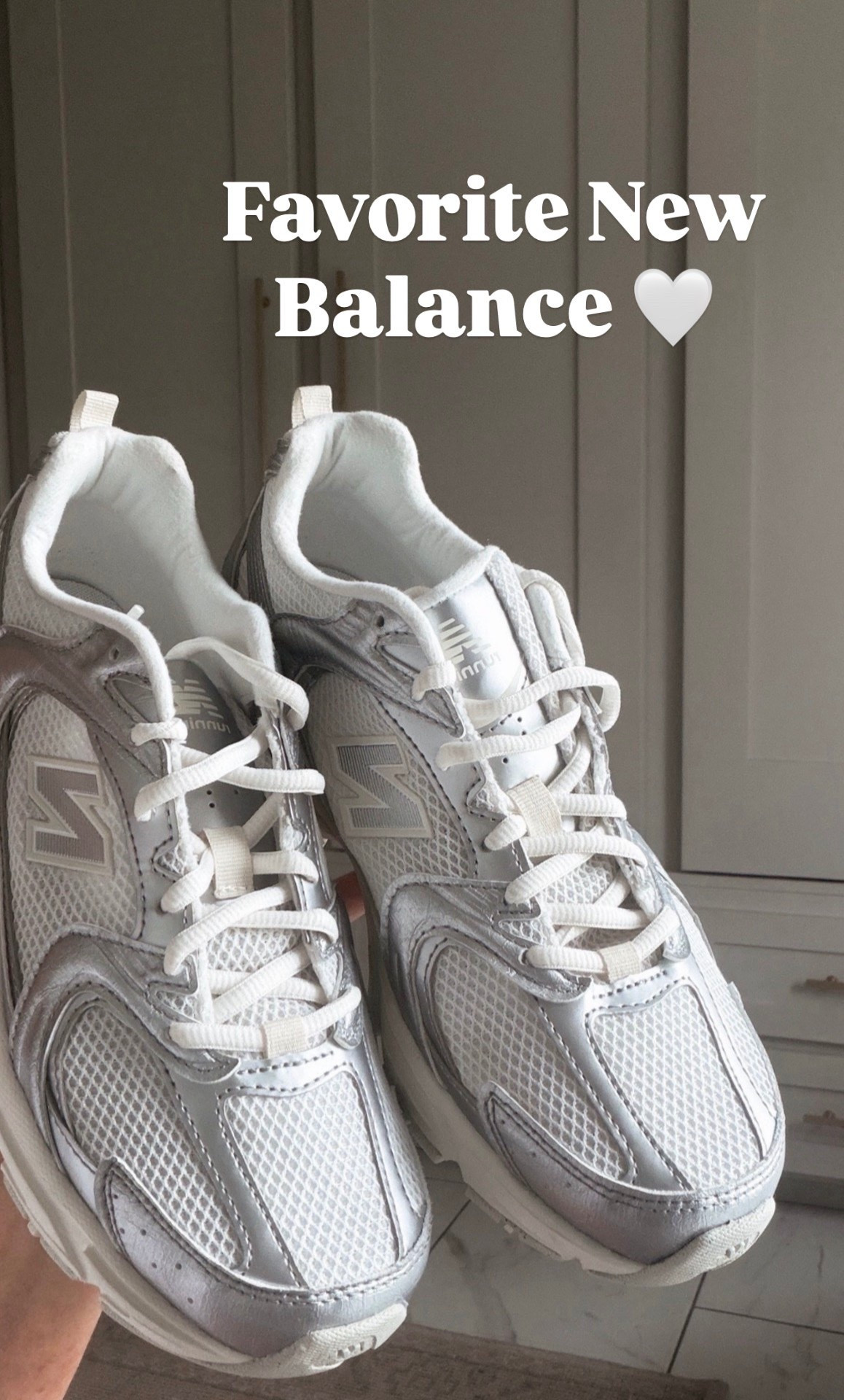 New Balance 530 available in 3 colors on sale

#LTKOver40 #LTKSaleAlert #LTKActive