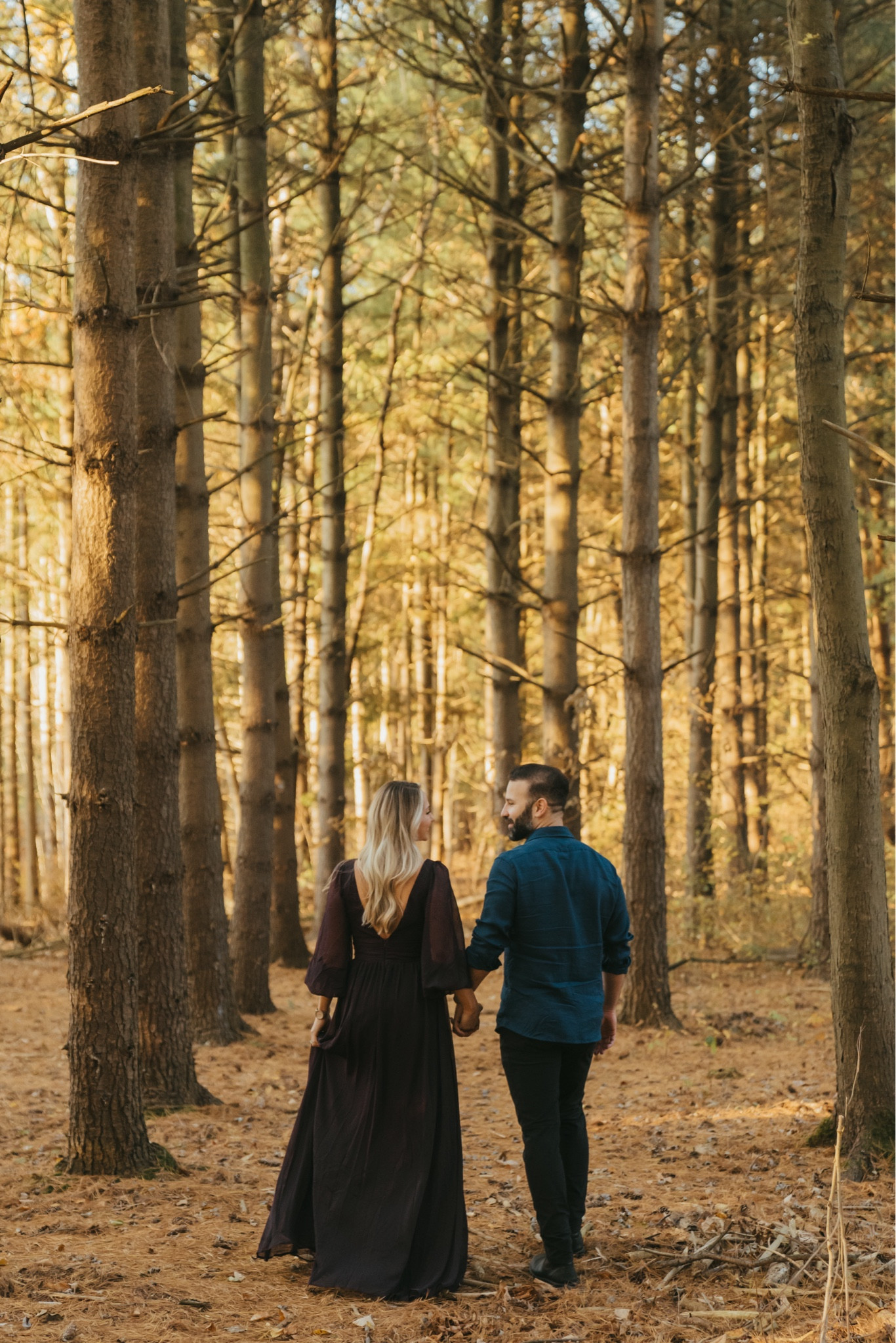Our beautiful autumn outdoor engagement shoot 🤍🍂 

#LTKwinter #LTKcanada #LTKautumn