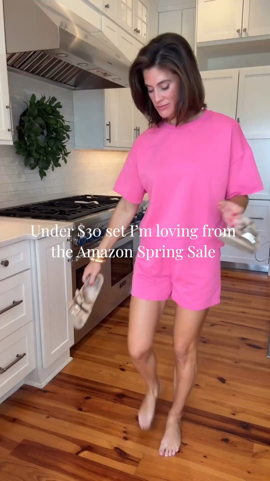 Comes in 9 colors and is so comfortable! I’m in a small 

@amazon #ad #founditonamazon 