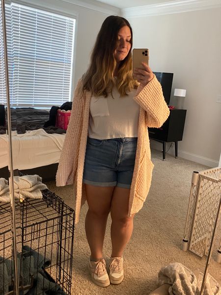 Date night outfit! This was my first time leaving the pups alone since Remi’s IVDD episode. I was nervous but everything worked out. 🤍 Some items weren’t available anymore so I tried to find something similar. 

#LTKshoecrush #LTKstyletip
