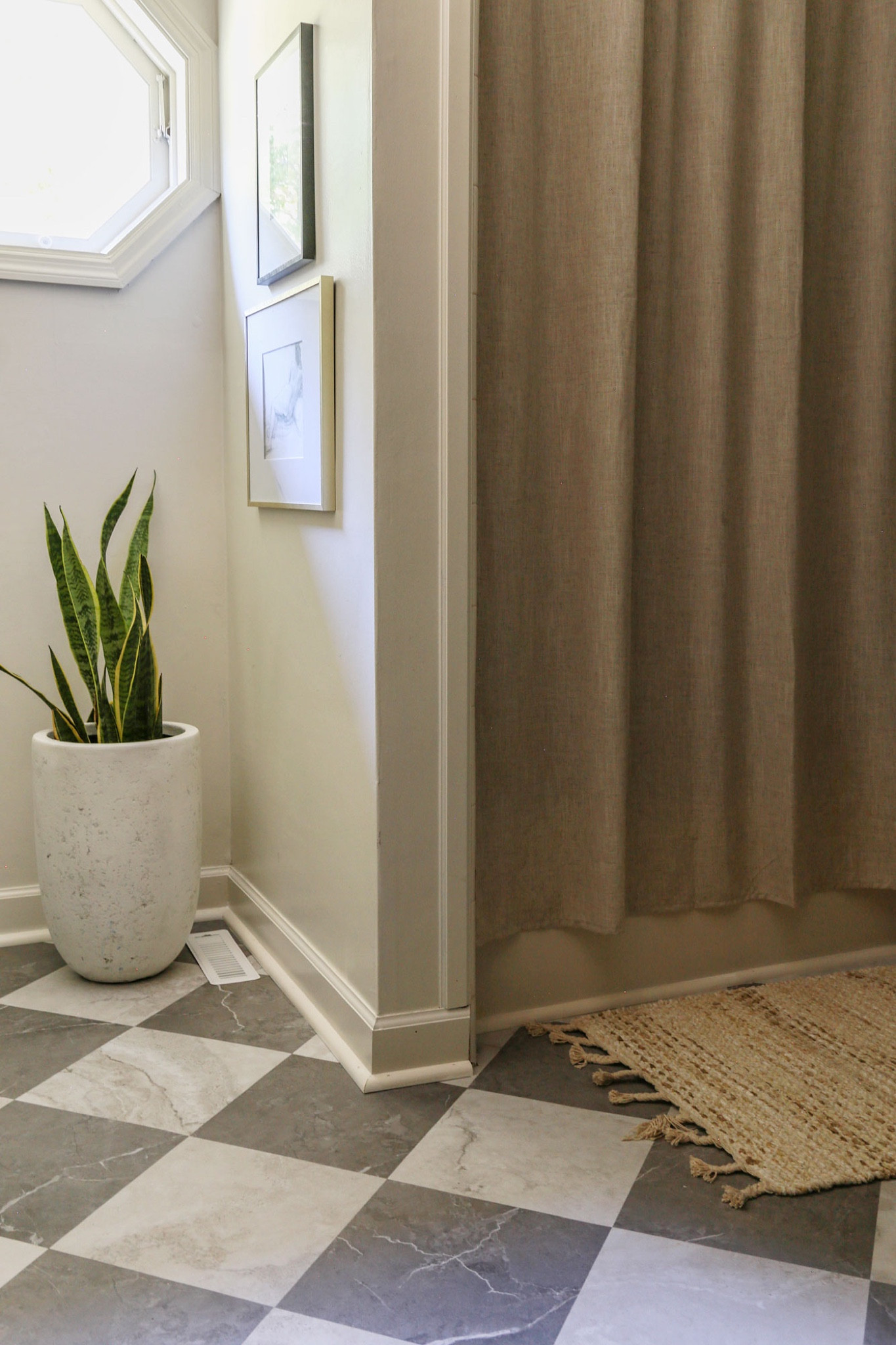 Can you believe these gorgeous floors are actually just luxury vinyl peel and stick tiles from @loweshomeimprovement? #AD Never underestimate the power of a quick flooring refresh! #lowespartner

#bathroom #diy #flooring #luxuryvinyl #lvt #peelandstick #bathroomflooring #decor #homeimprovement 

#LTKStyleTip #LTKSaleAlert #LTKHome