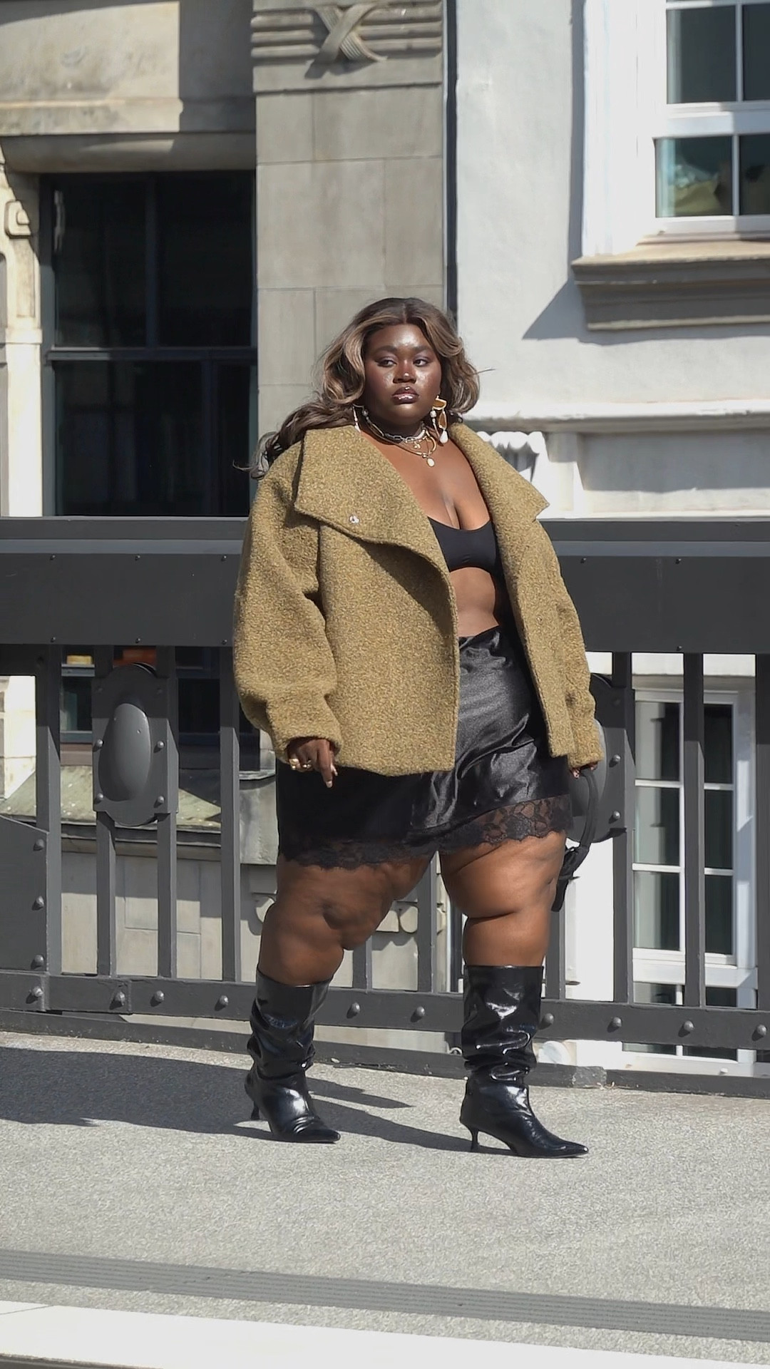 Honestly I just love crop tops 😂 
The skirt is sadly out of stock but here is the product code if it should be available again: 143964781 🤍🤍

#LTKstyletip #LTKplussize #LTKcurves