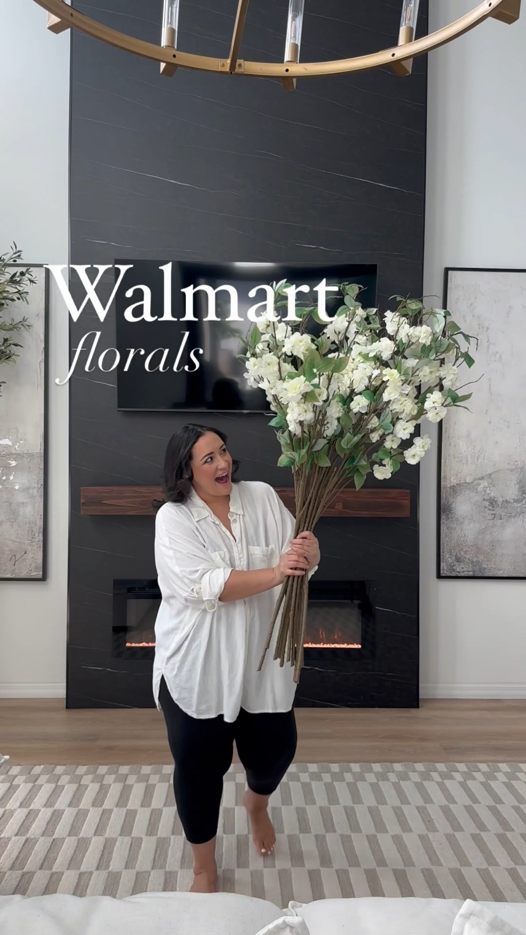 Gorgeous spring flowers for my living room 🫶😍




Faux flowers
Silk flowers
Cherry blossoms
White flowers
Decor flowers
Home decor
Organic decor
Living room
Spring decor
Modern decor
Affordable finds
Style tip
Glam decor
Spring refresh

#LTKstorytime #LTKHome #LTKvlog