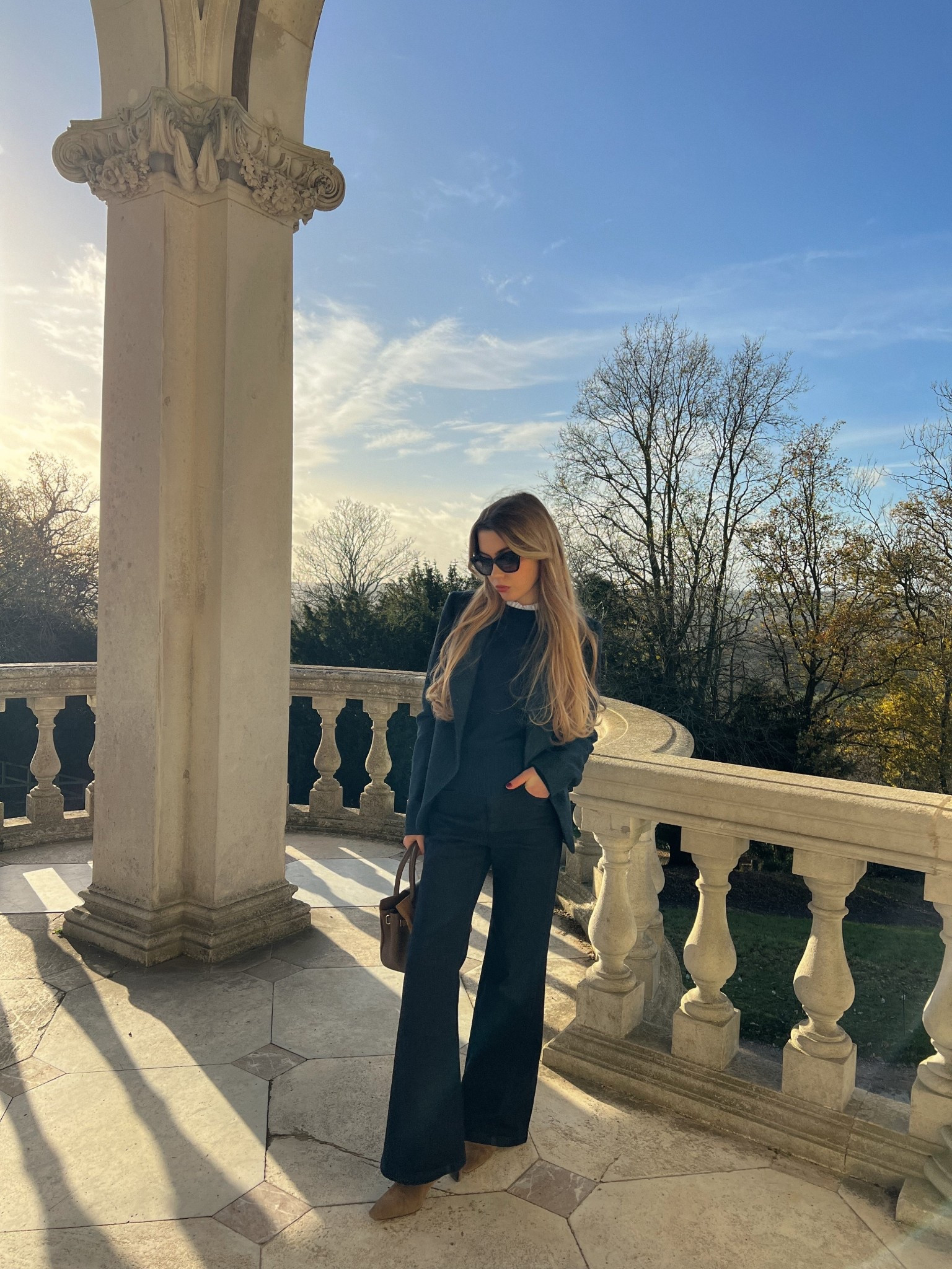 Navy look
Blazer is walker slater
Goelia discount code STL10

#LTKootd #LTKHoliday #LTKSeasonal