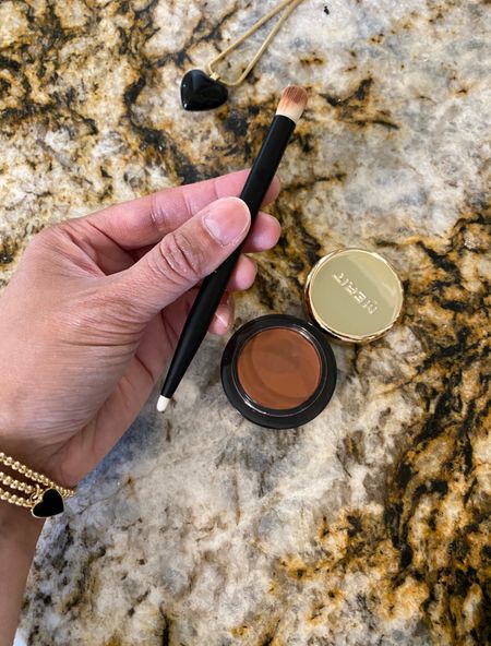 Clean beauty. Clean makeup. Minimalist makeup. Fall makeup  
Eyeshadow. Cream to powder eyeshadow. Dries down into a nice matte. Natural looking makeup. Will try as an eyeliner too  
Eyeshadow brush has two ends. Smaller end looks good for lining eyes. 

#LTKover40 #LTKfindsunder50 #LTKbeauty