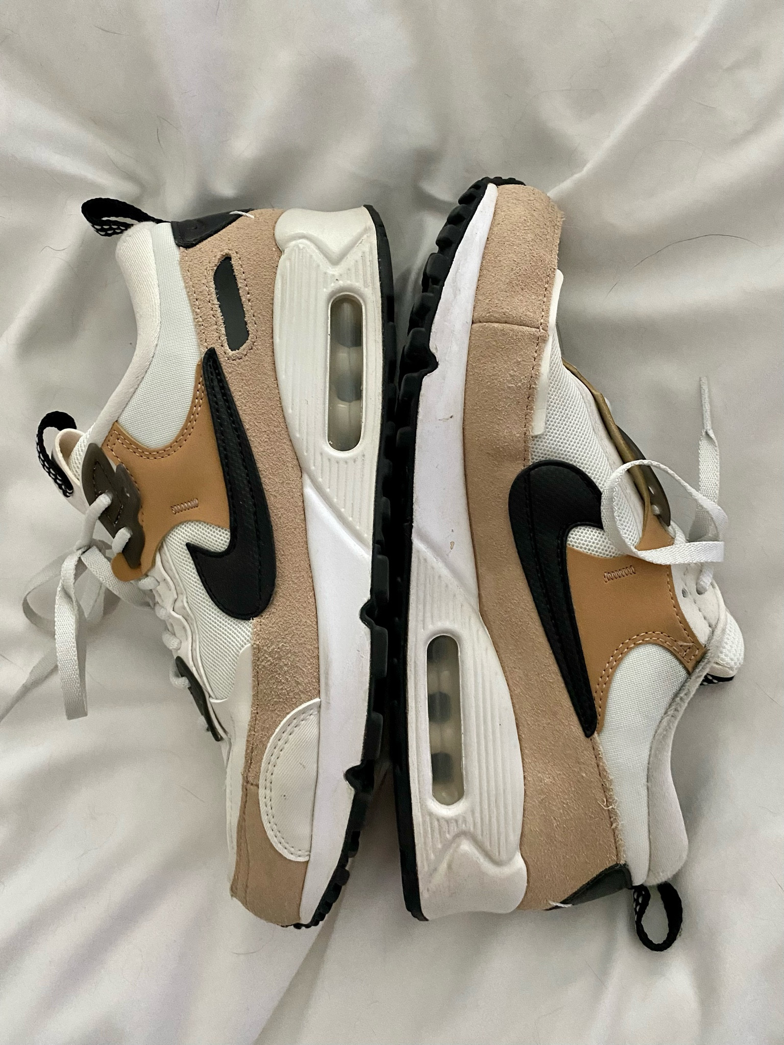 Fall must have shoes

#LTKSeasonal #LTKFind #LTKshoecrush