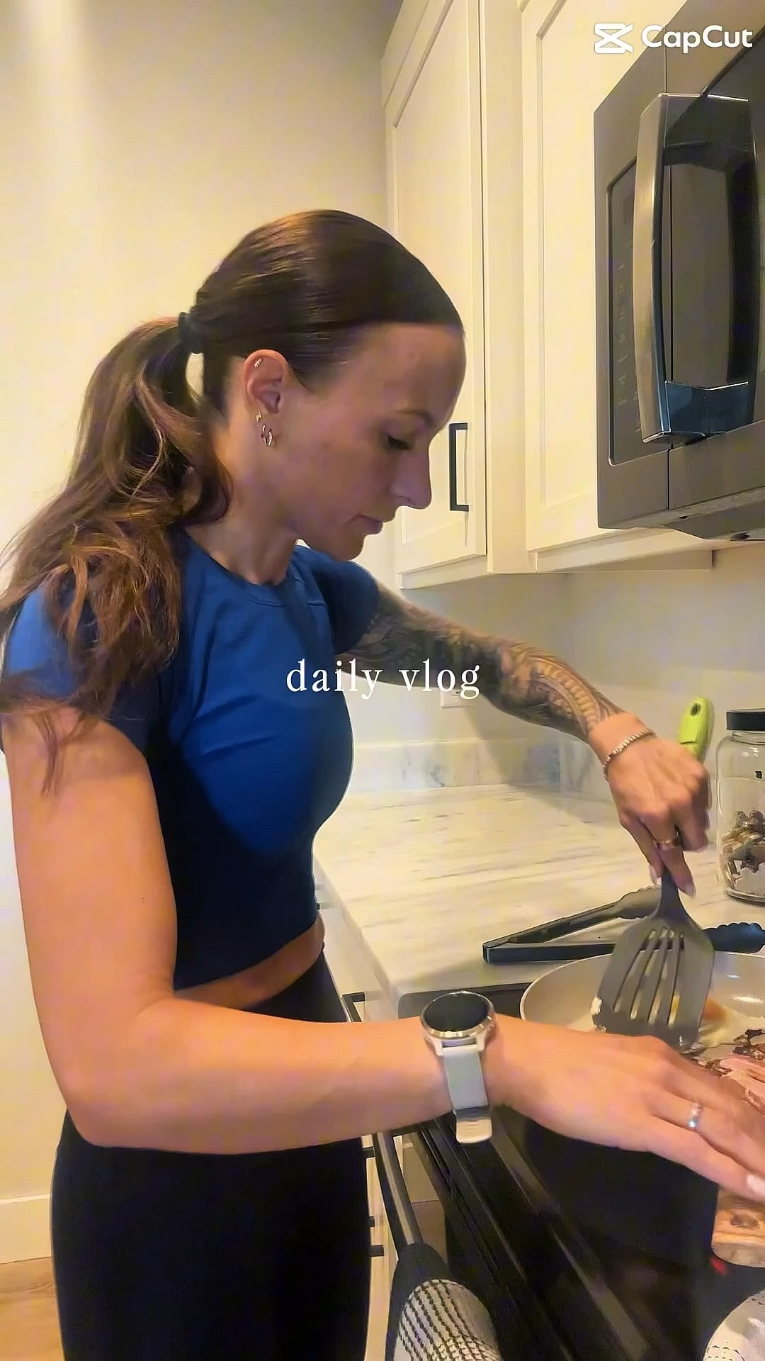 Get ready for the gym with me! 



#LTKmorningroutine #LTKfitnessgoals #LTKselfcare