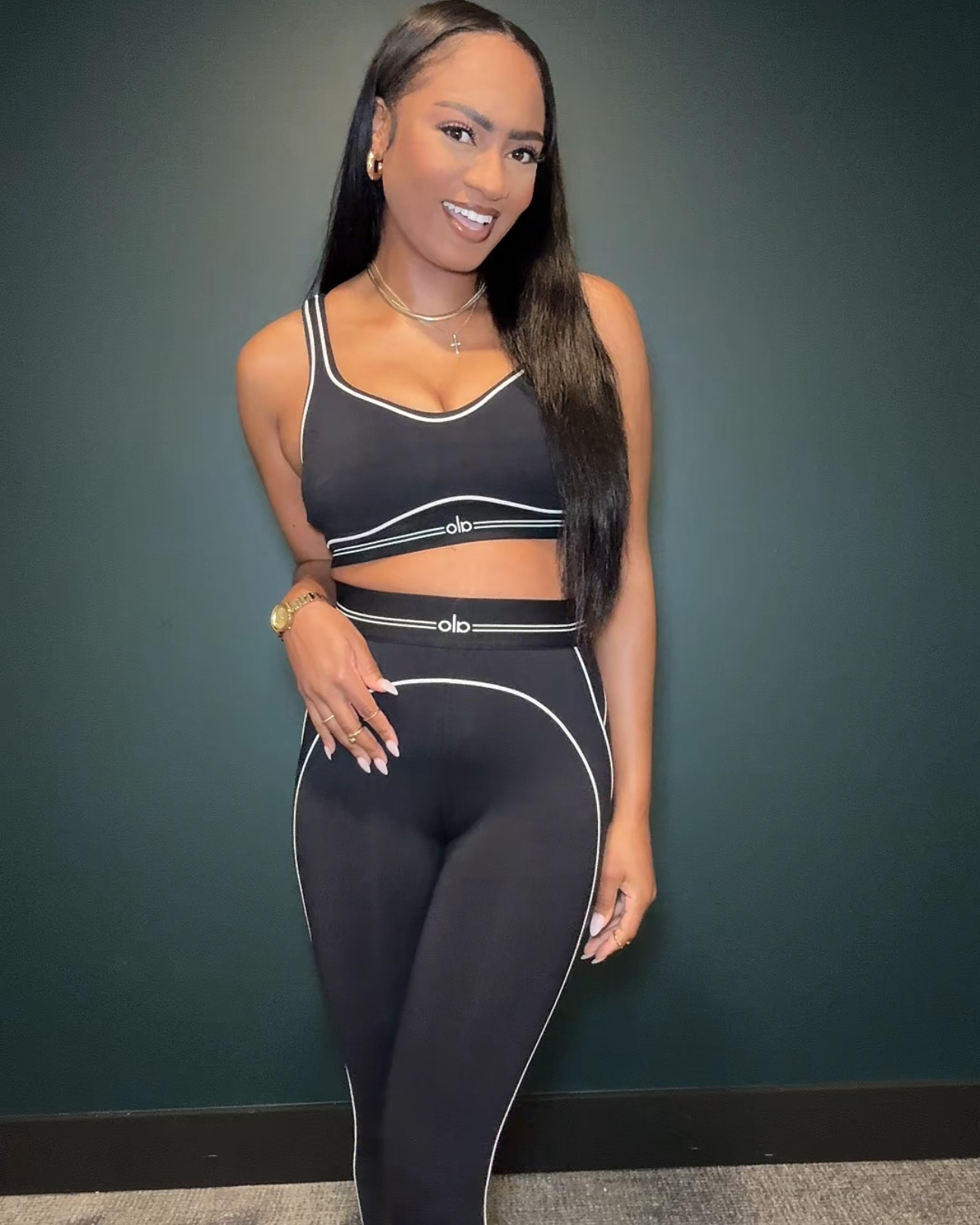 alo yoga heartthrob set 😍. 

#LTKActive