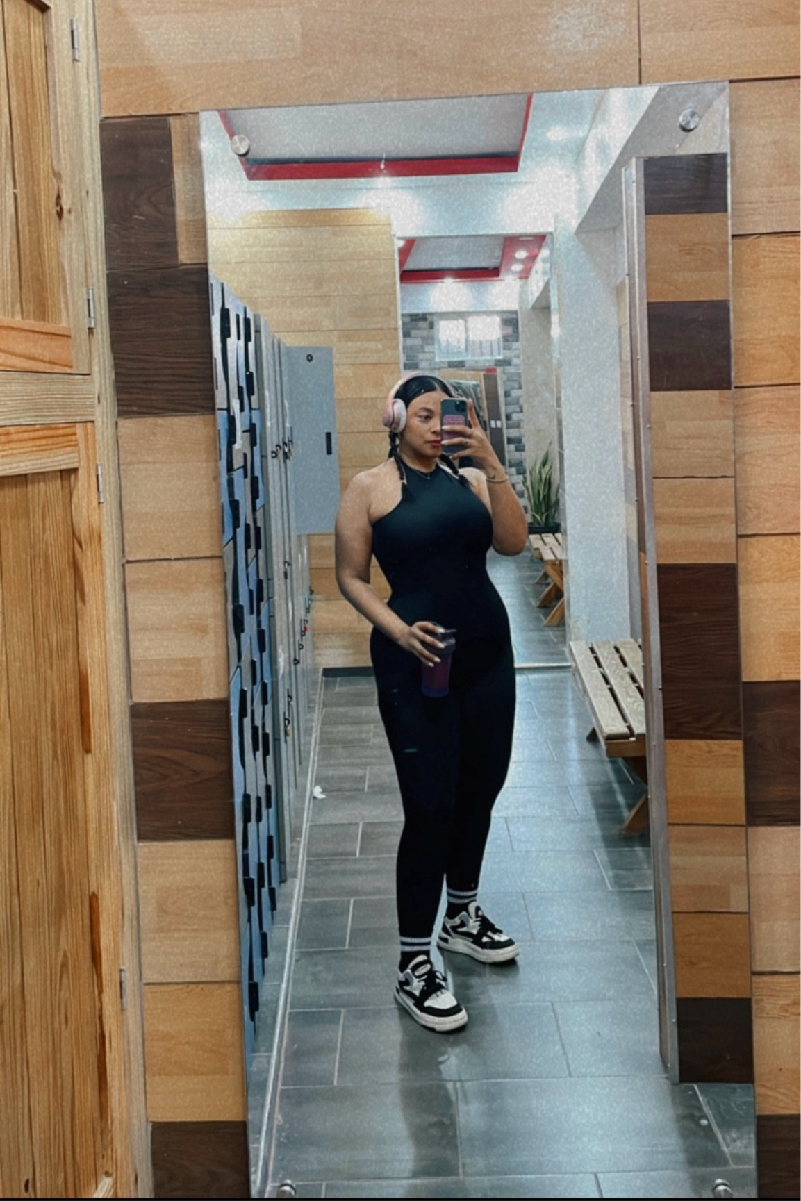 Outfit gym 

#LTKBeauty #LTKU #LTKSaleAlert