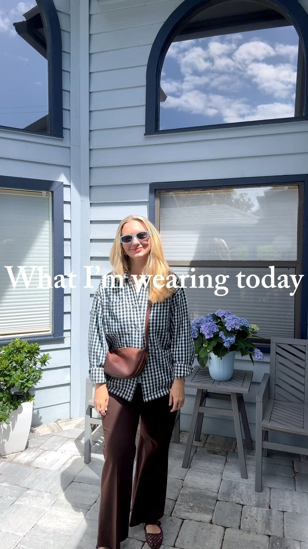 Happy Friday! Wearing a size XS in the shirt (it’s oversized!), small in the jacket, and 12 in the pants for reference.

#LTKWorkwear #LTKMidsize #LTKootd